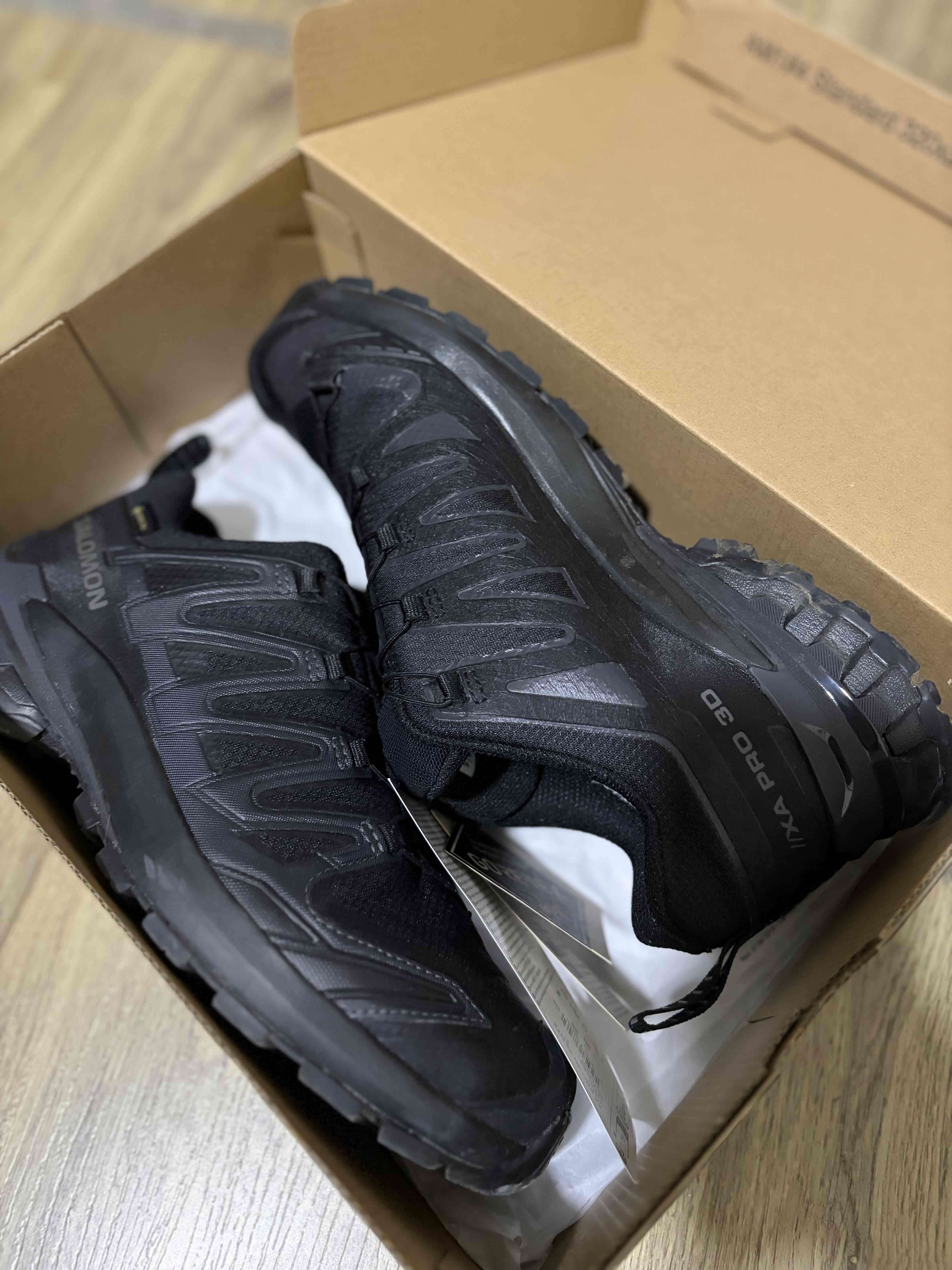 Zapatillas negras Salomon Gore-Tex - 2