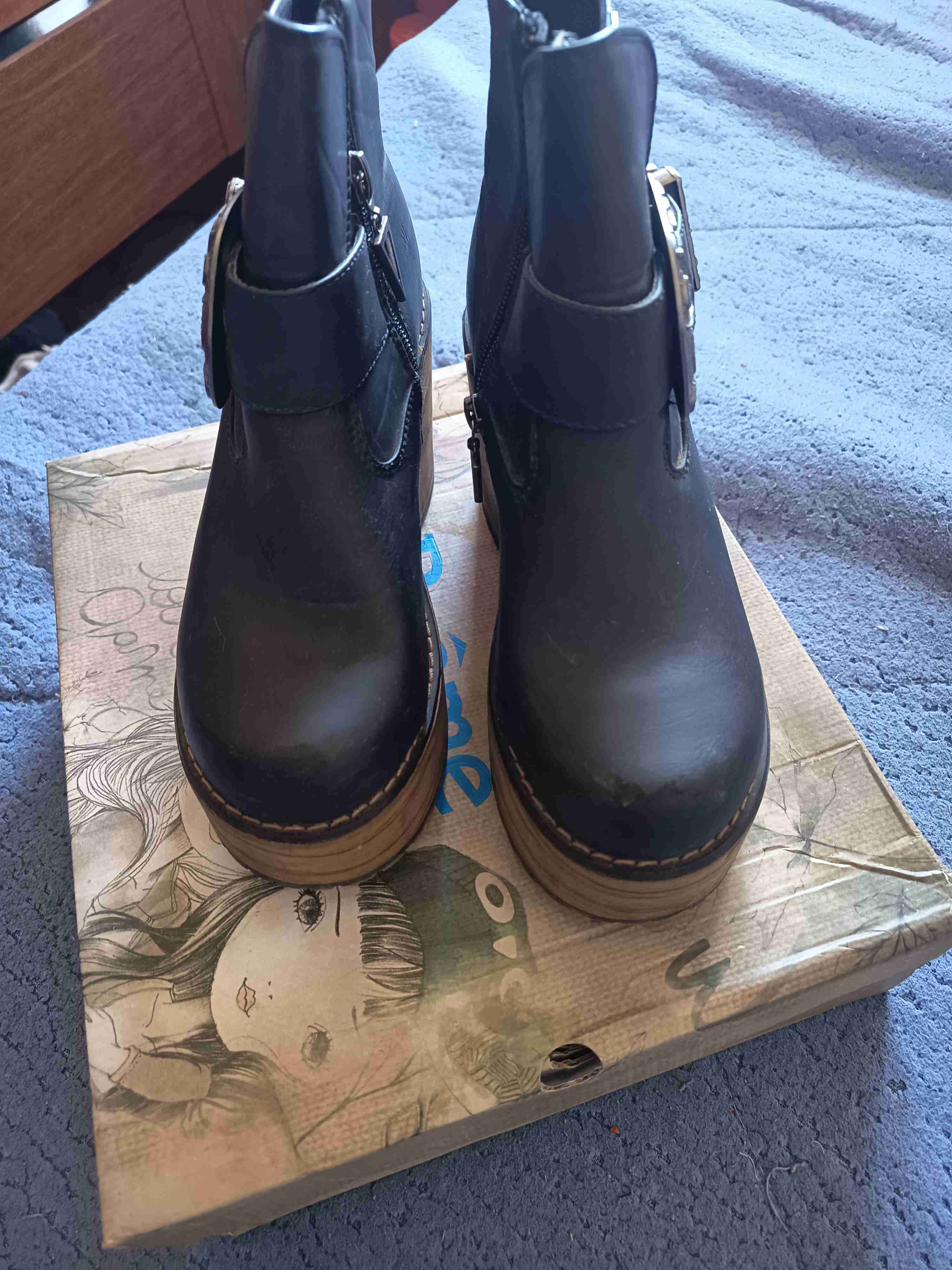 Botines de cuero negro con hebilla - miniatura 4