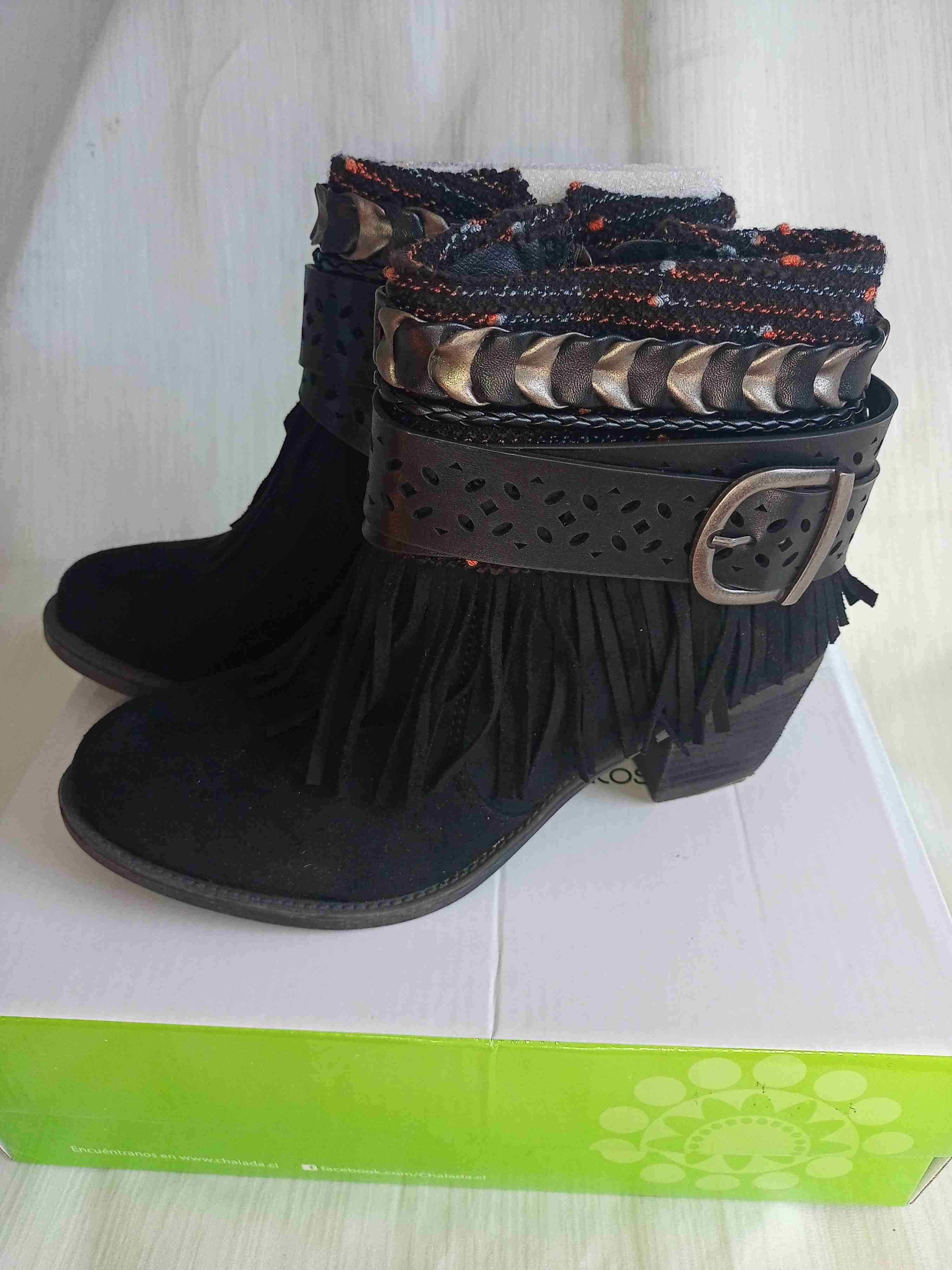 Botines negros con flecos - miniatura 3