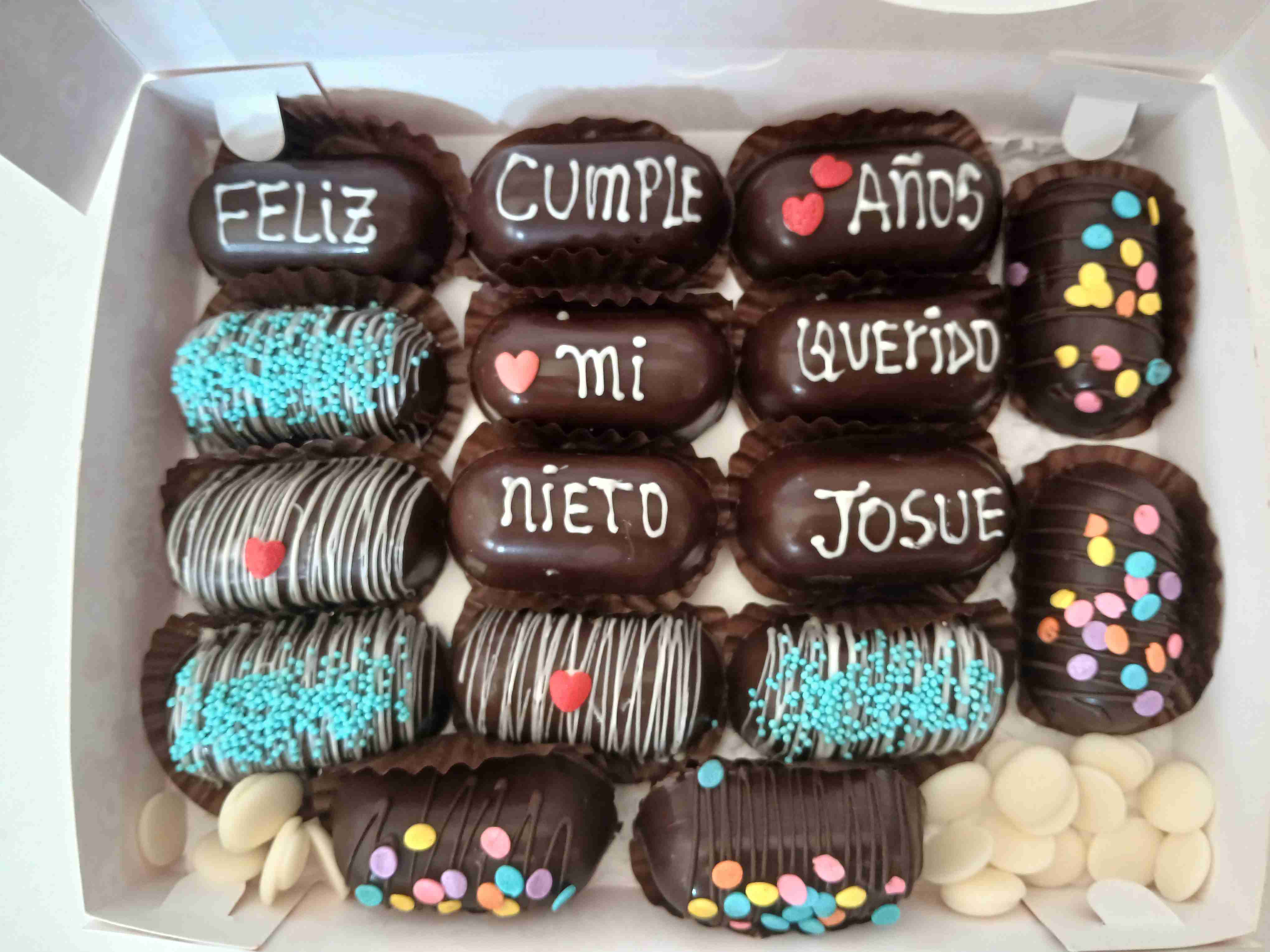 Alfajores artesanales  a pedido con anticipación - miniatura 3