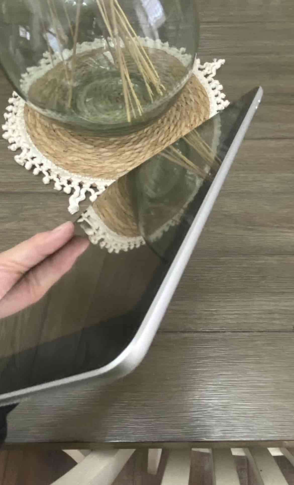 Tablet plateada Apple iPad - miniatura 5