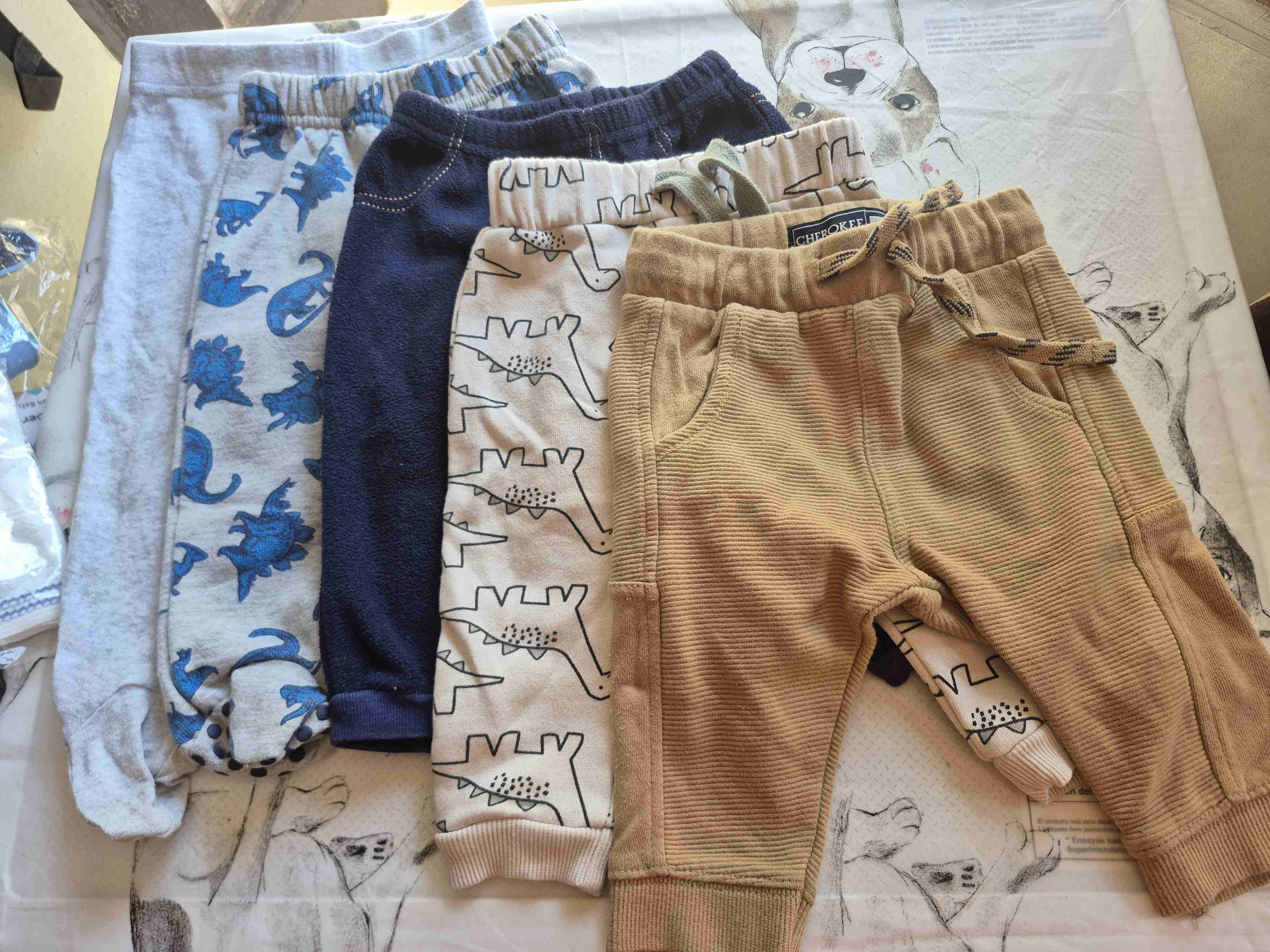 Pantalones infantiles estampados - 1