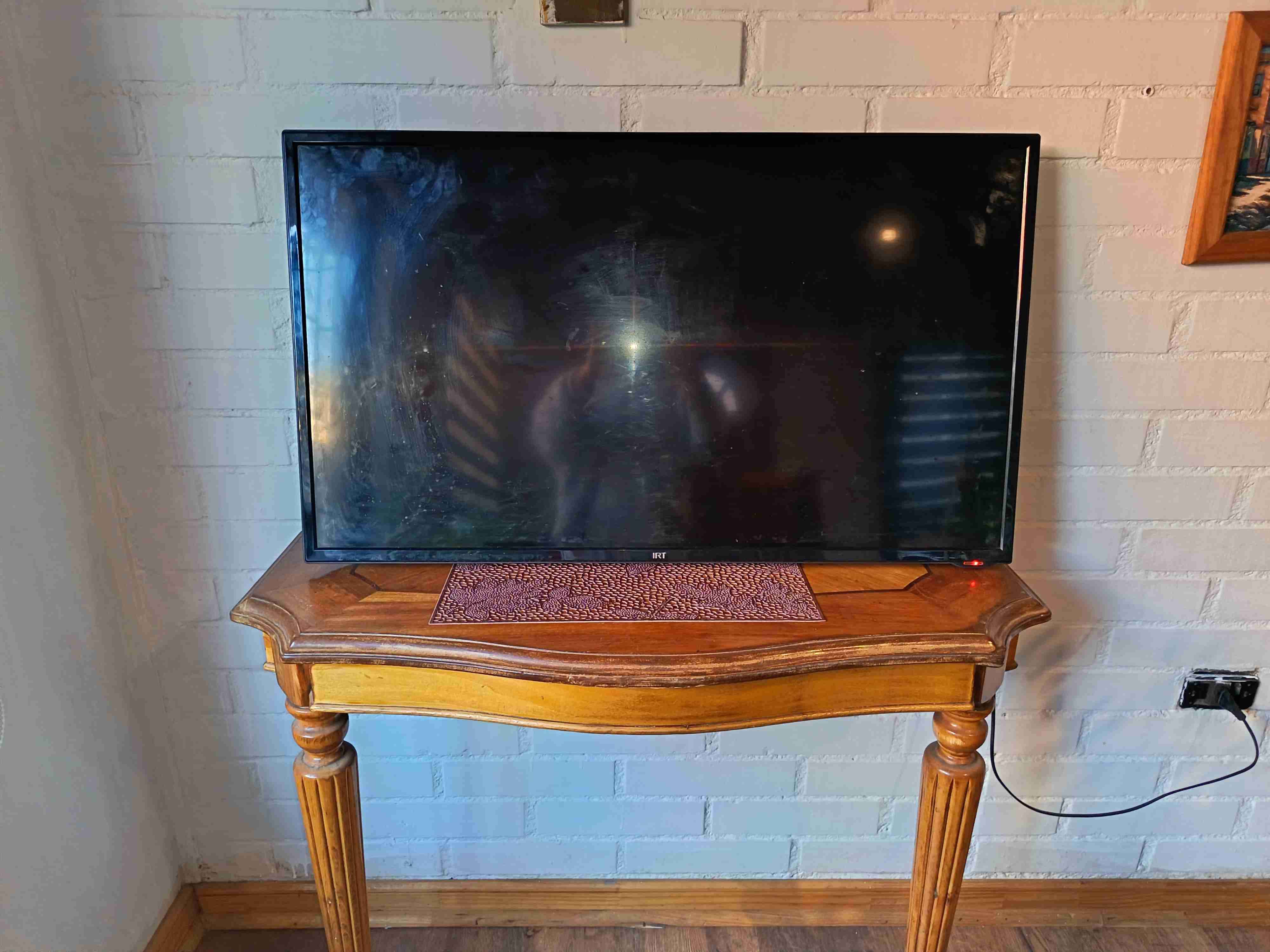 Televisor HD IRT 45 pulgadas SMARTV - 2