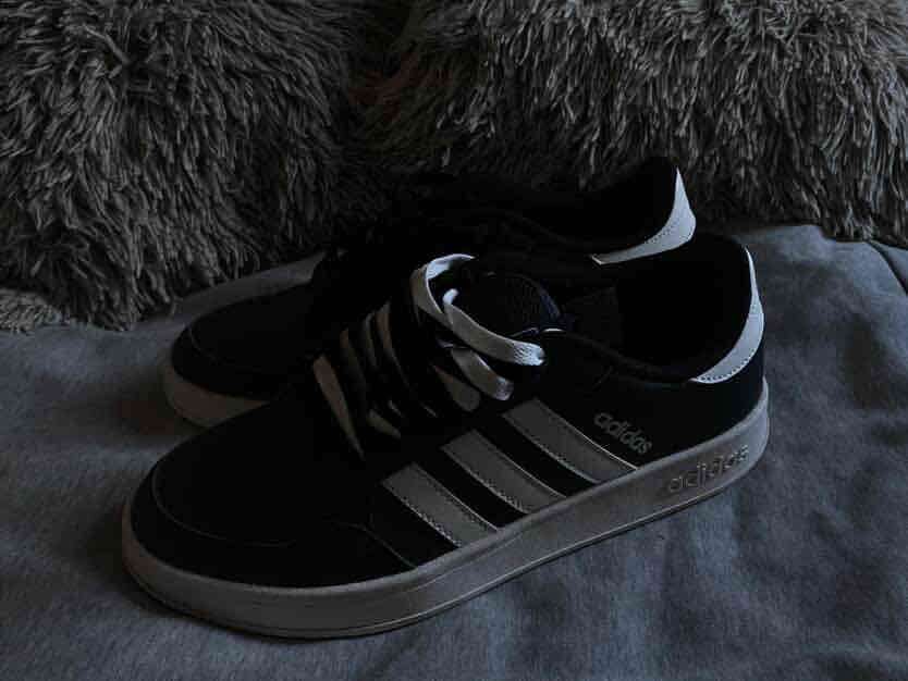 Zapatillas Adidas - miniatura 3