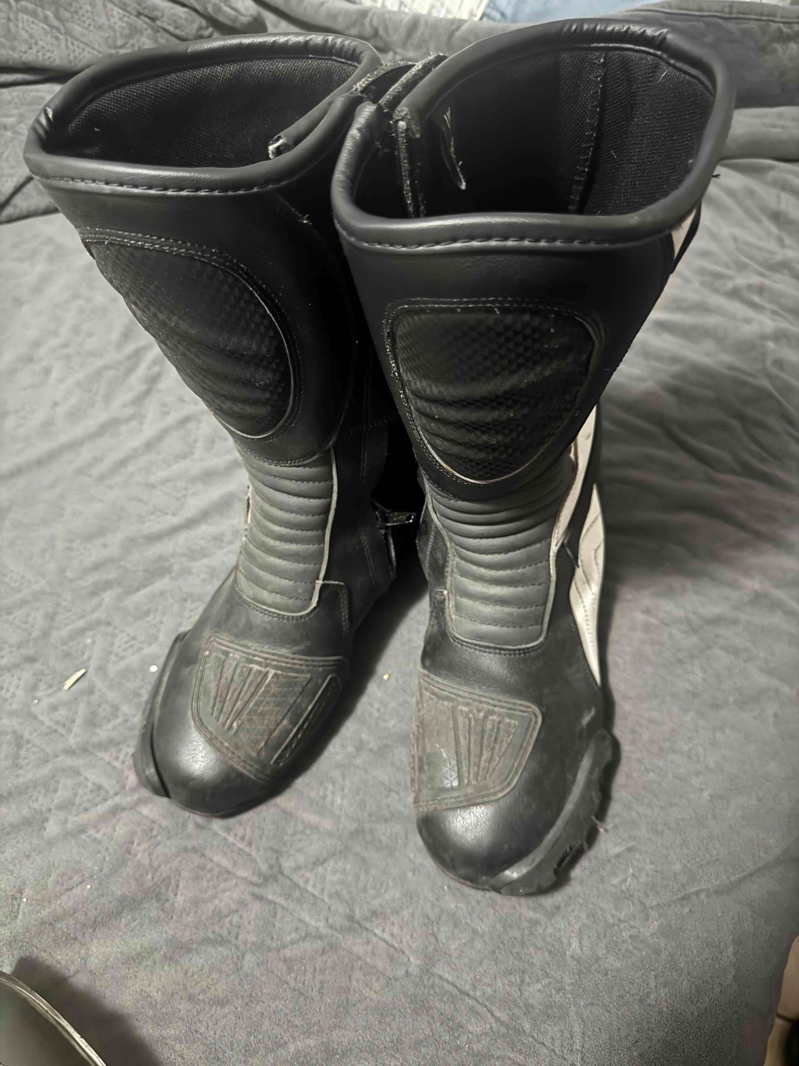 Botas de motocicleta negras - 1