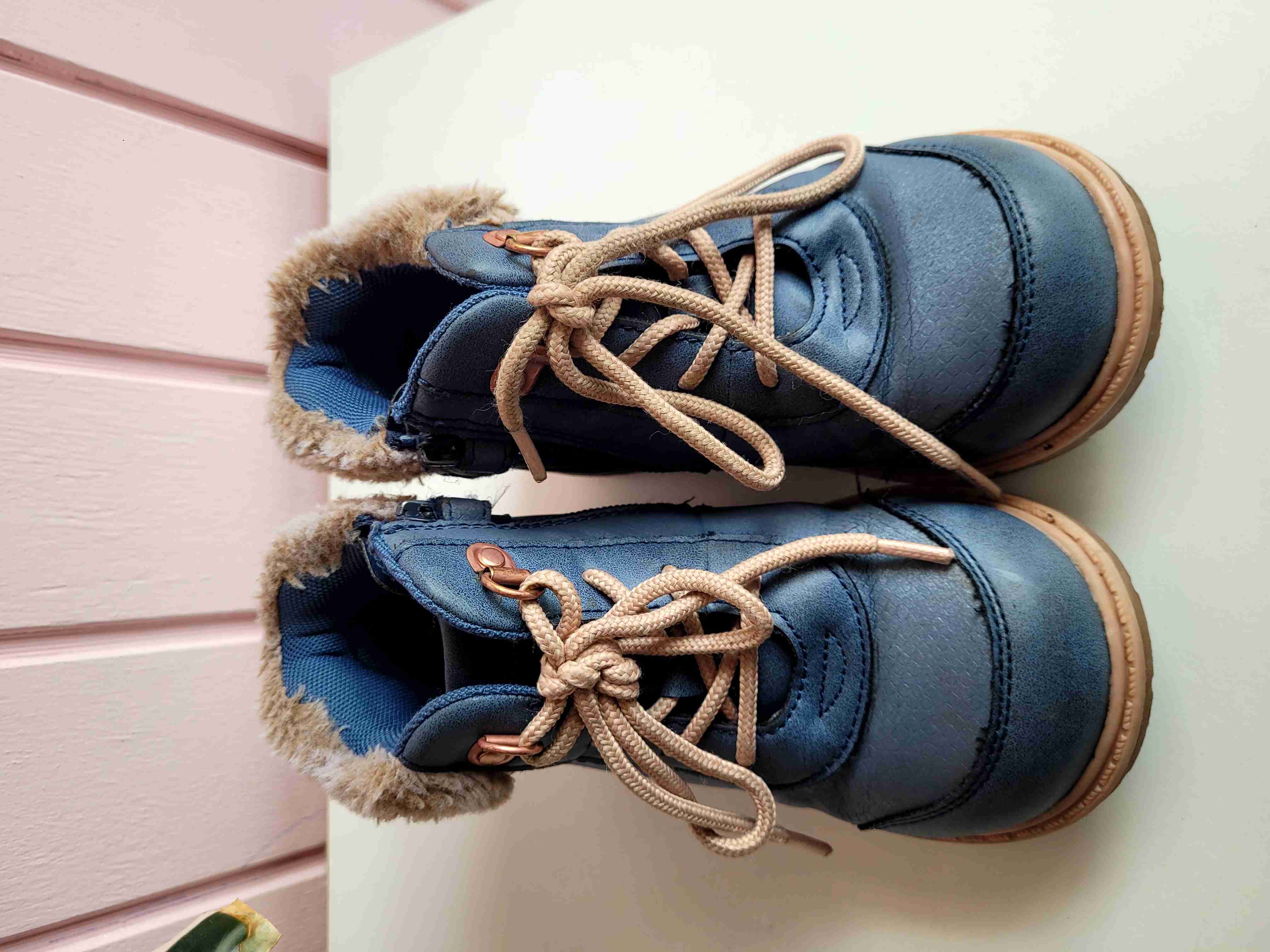 Zapatos infantiles azul y rosa - miniatura 2