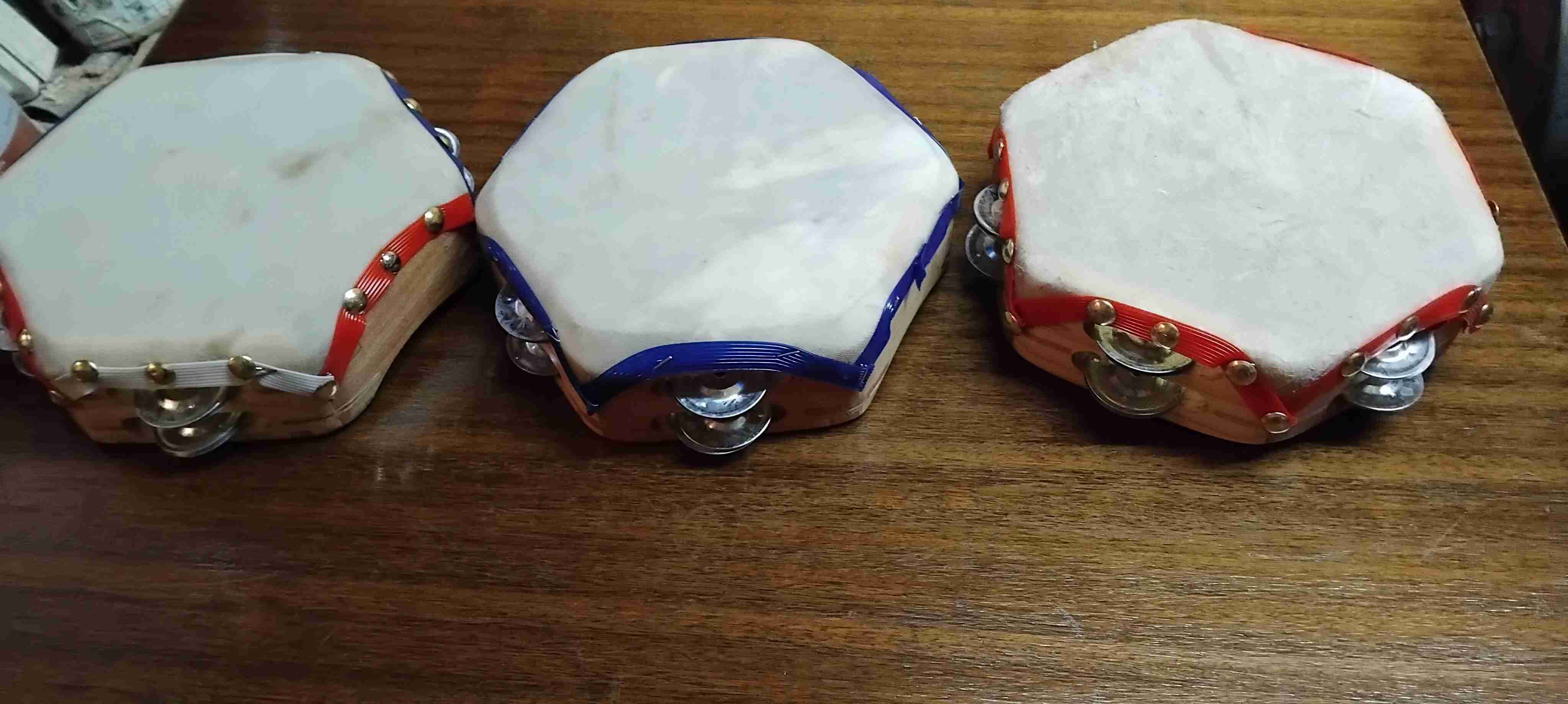 Panderetas hexagonales tricolor - miniatura 1