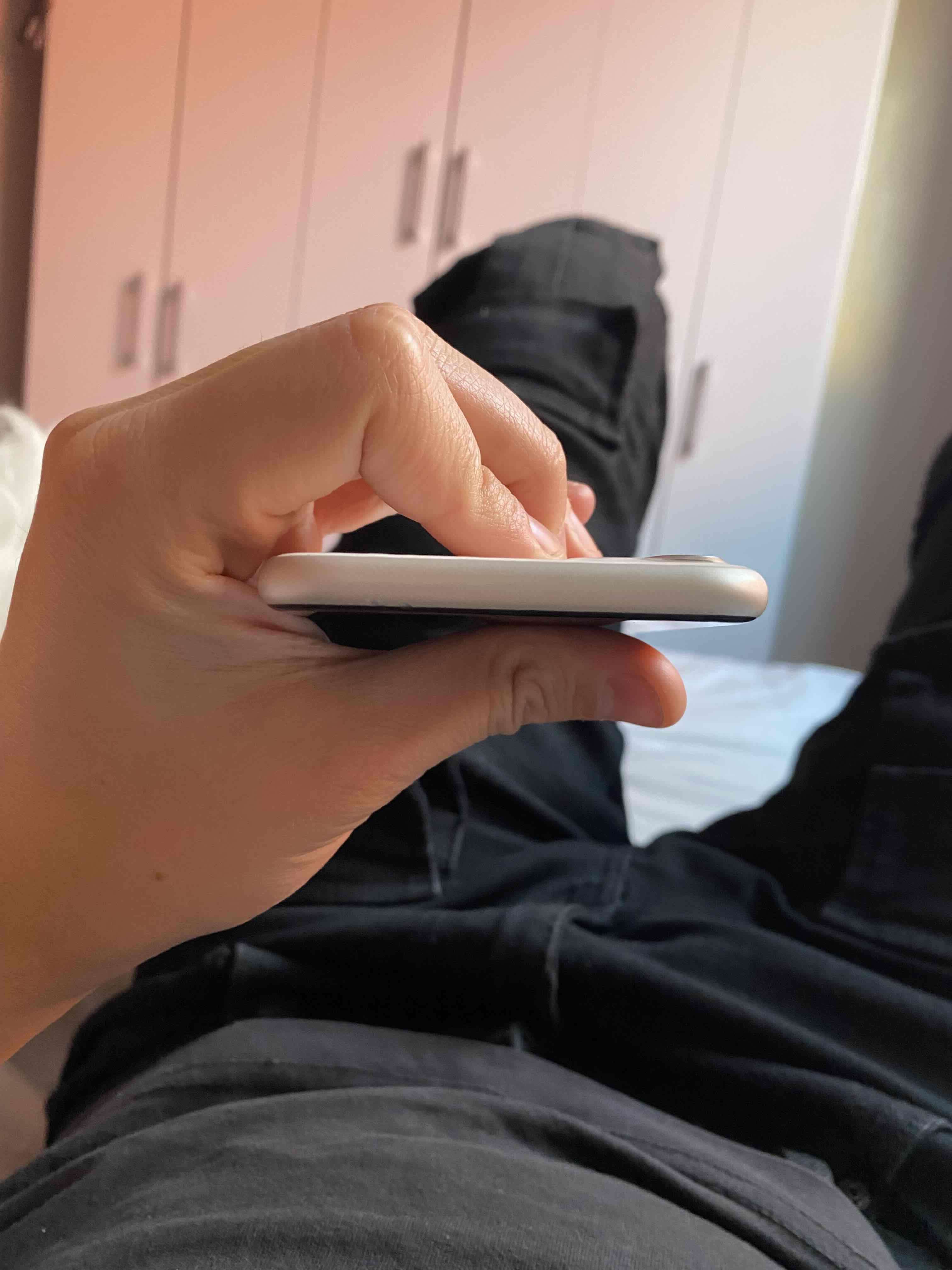 iPhone 11 usado como nuevo - 5