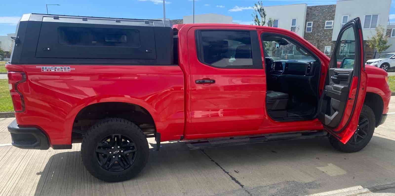 Cúpula aluminio para pick up (silverado 2025) - miniatura 1