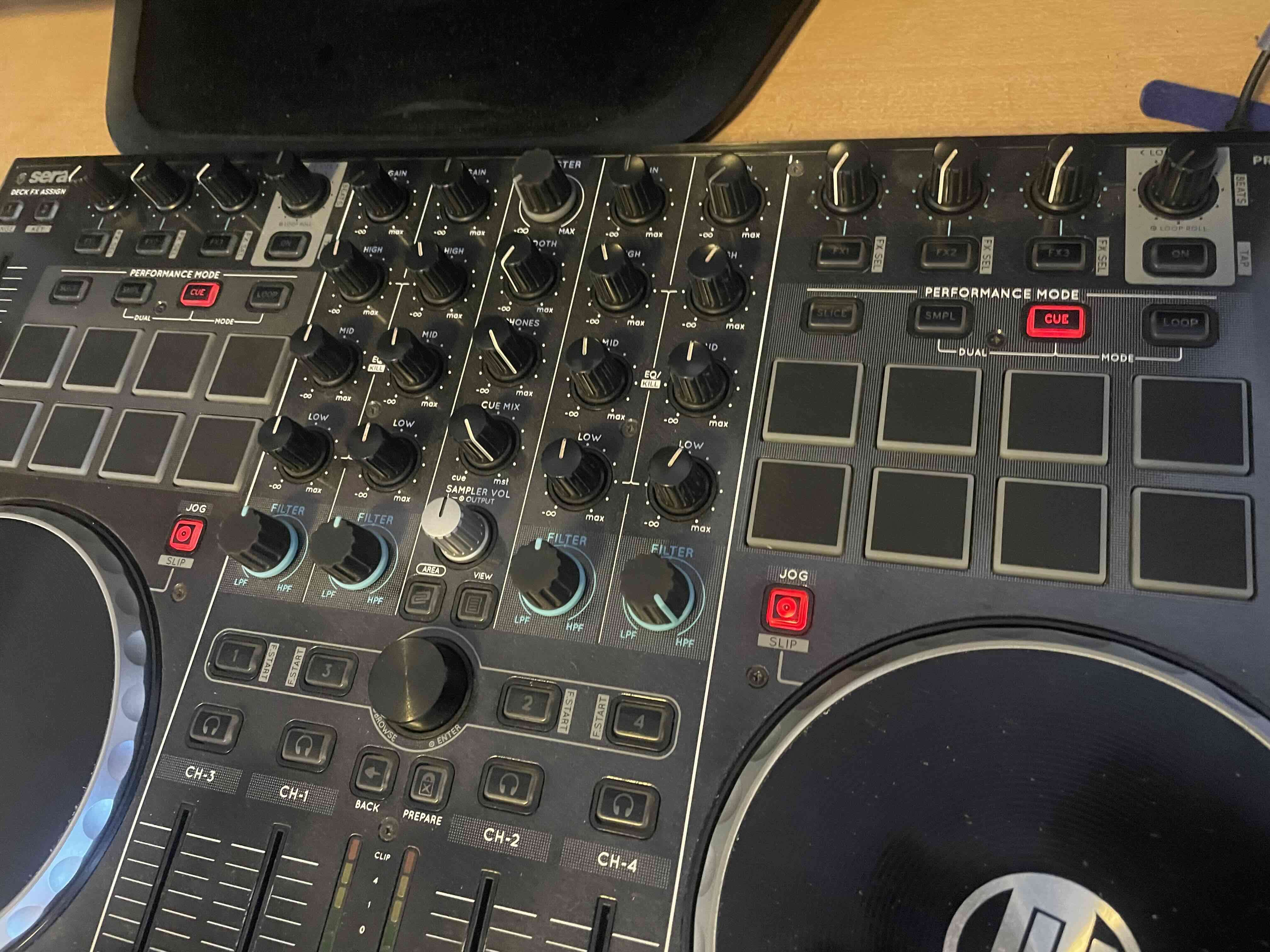 Controlador DJ Reloop Serato - 5