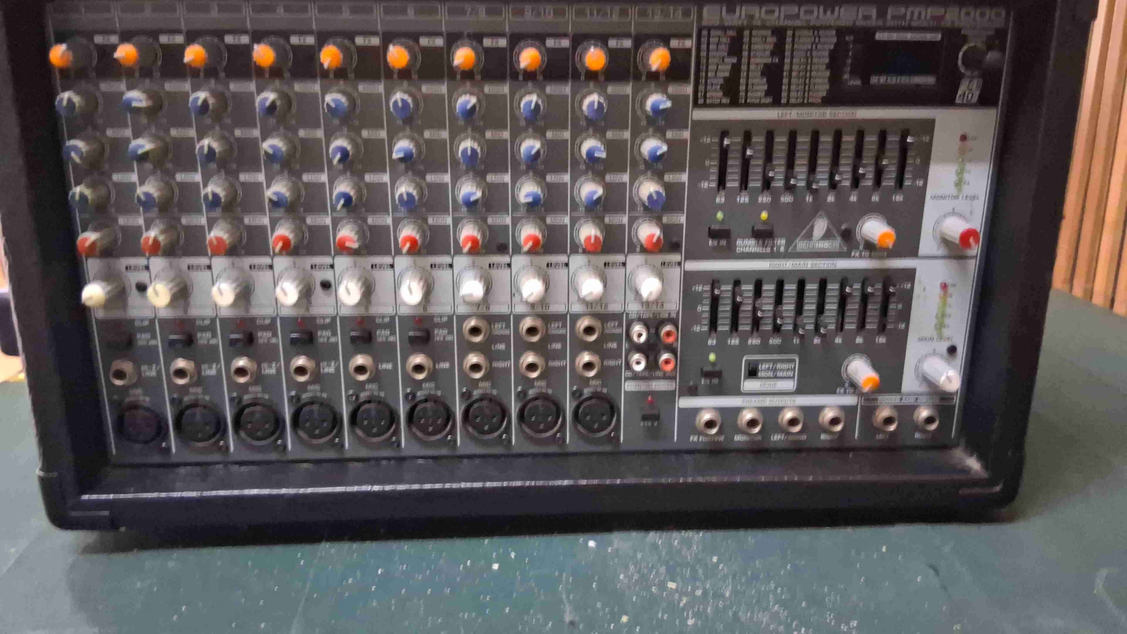 Parlante amplificador Sound Tech - 2