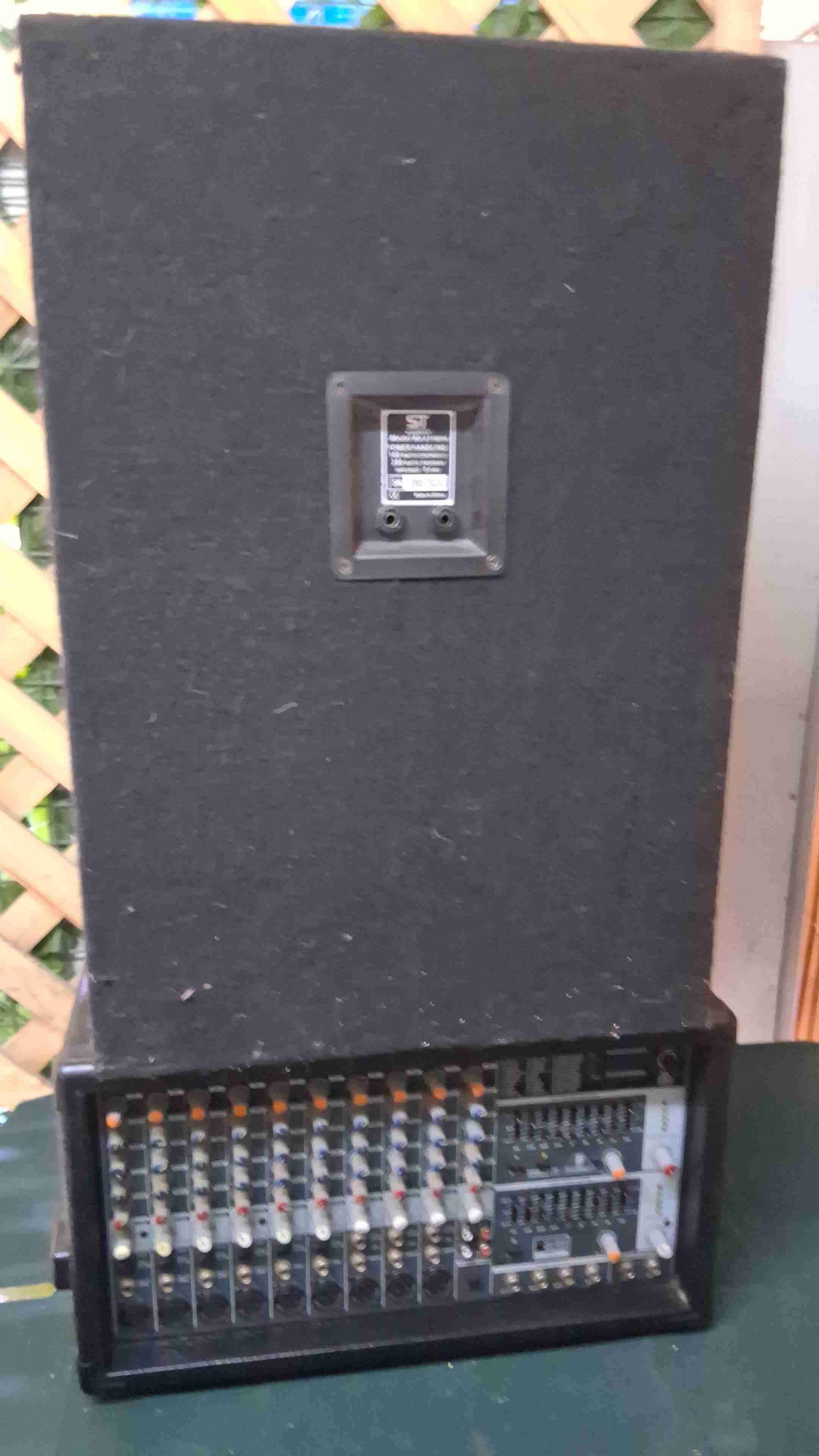 Parlante amplificador Sound Tech - 5