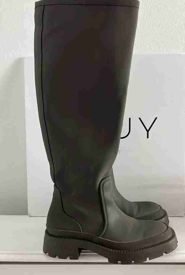 Botas zara nuevas - miniatura 3