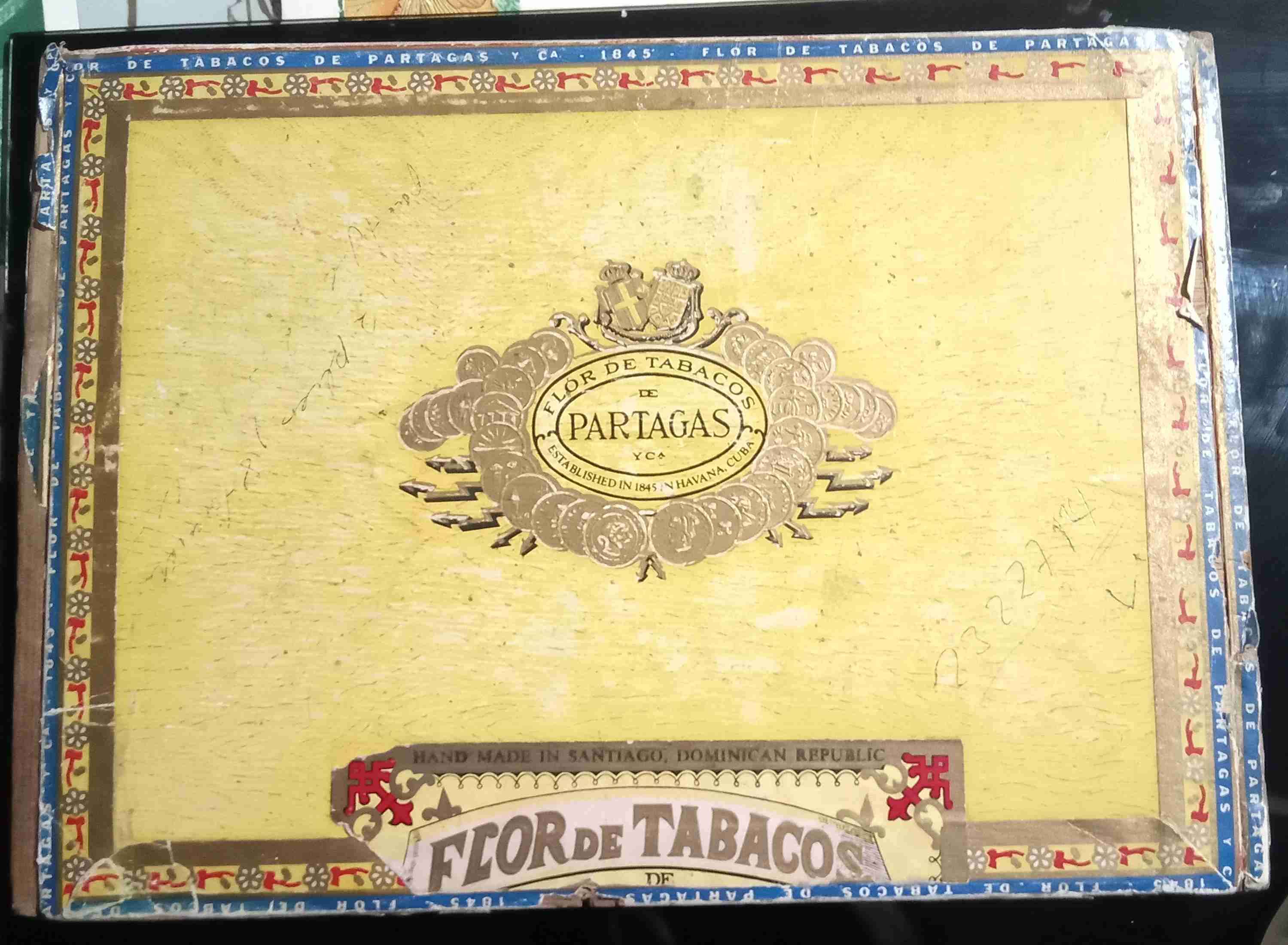 Caja de tabacos Partagás antigua - 1