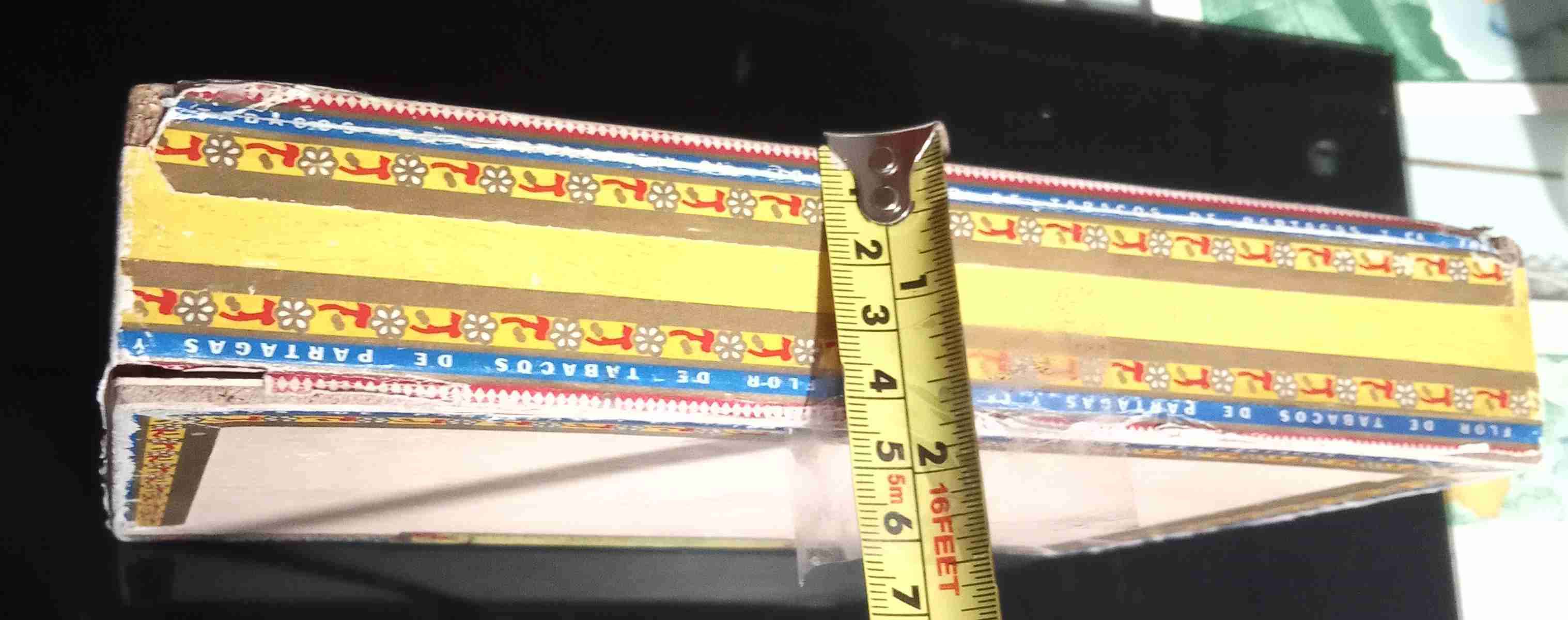 Caja de tabacos Partagás antigua - 2