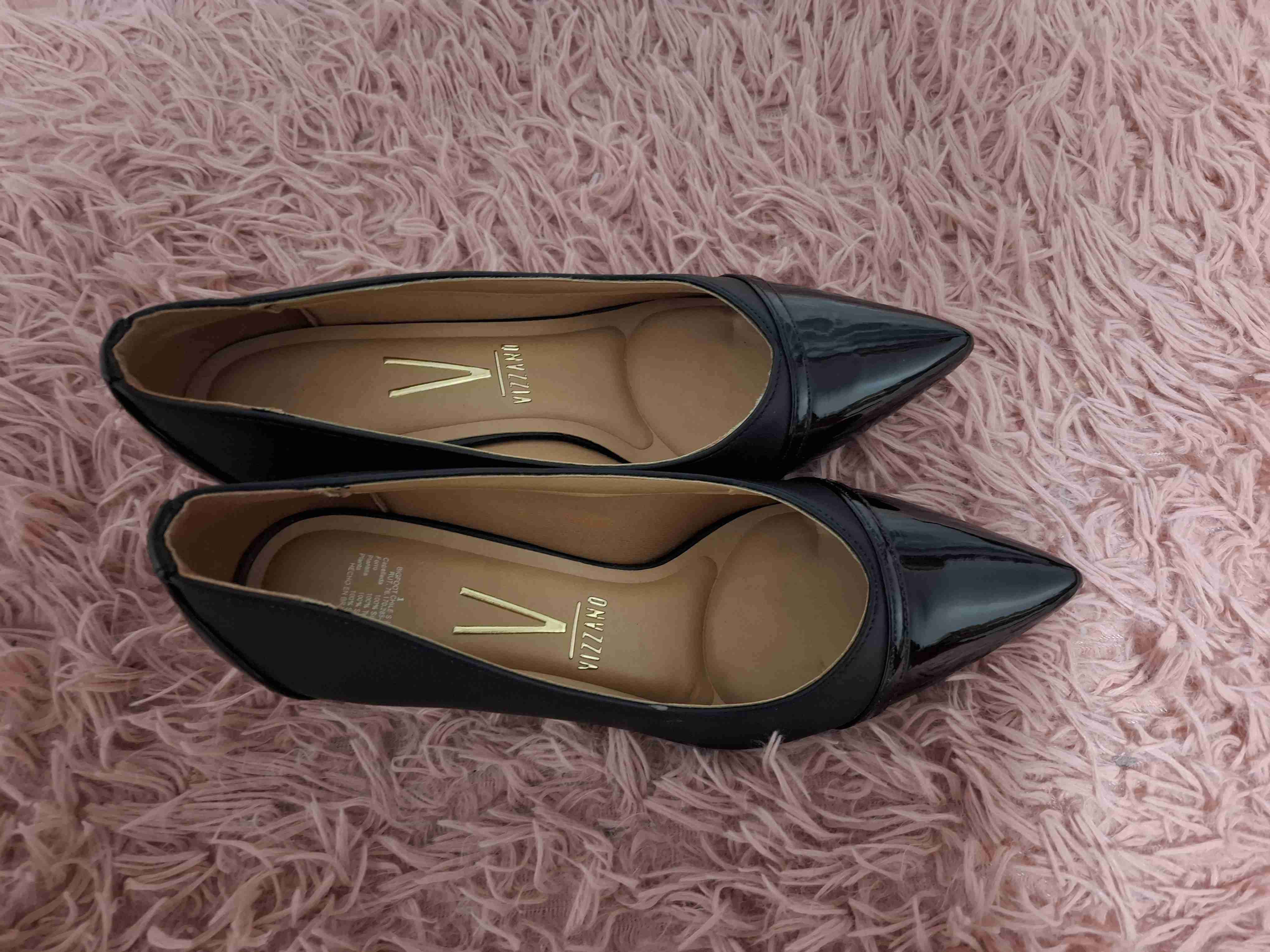 Zapatos negros de tacón bajo - miniatura 3