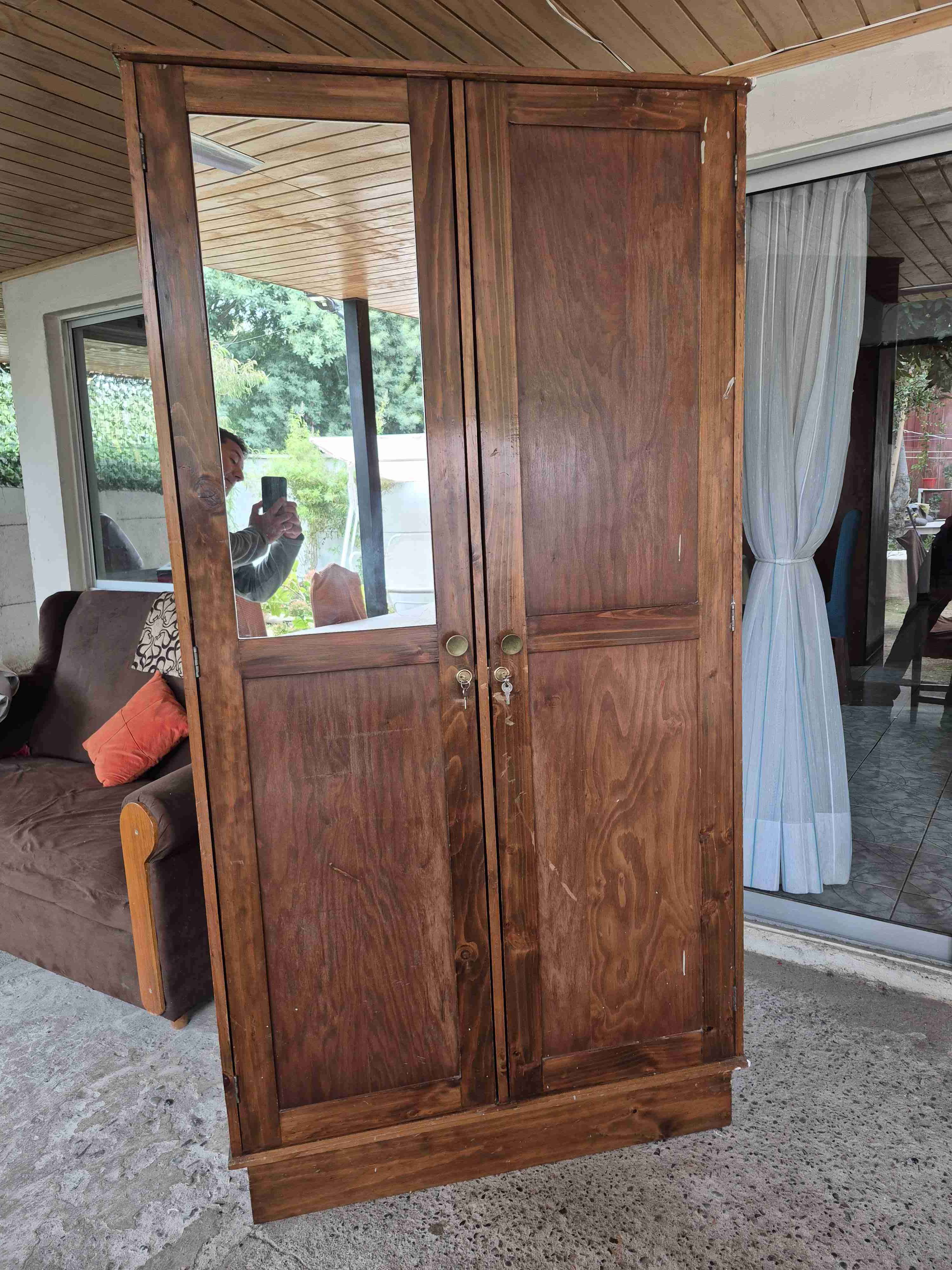 Clóset de madera vintage - miniatura 5