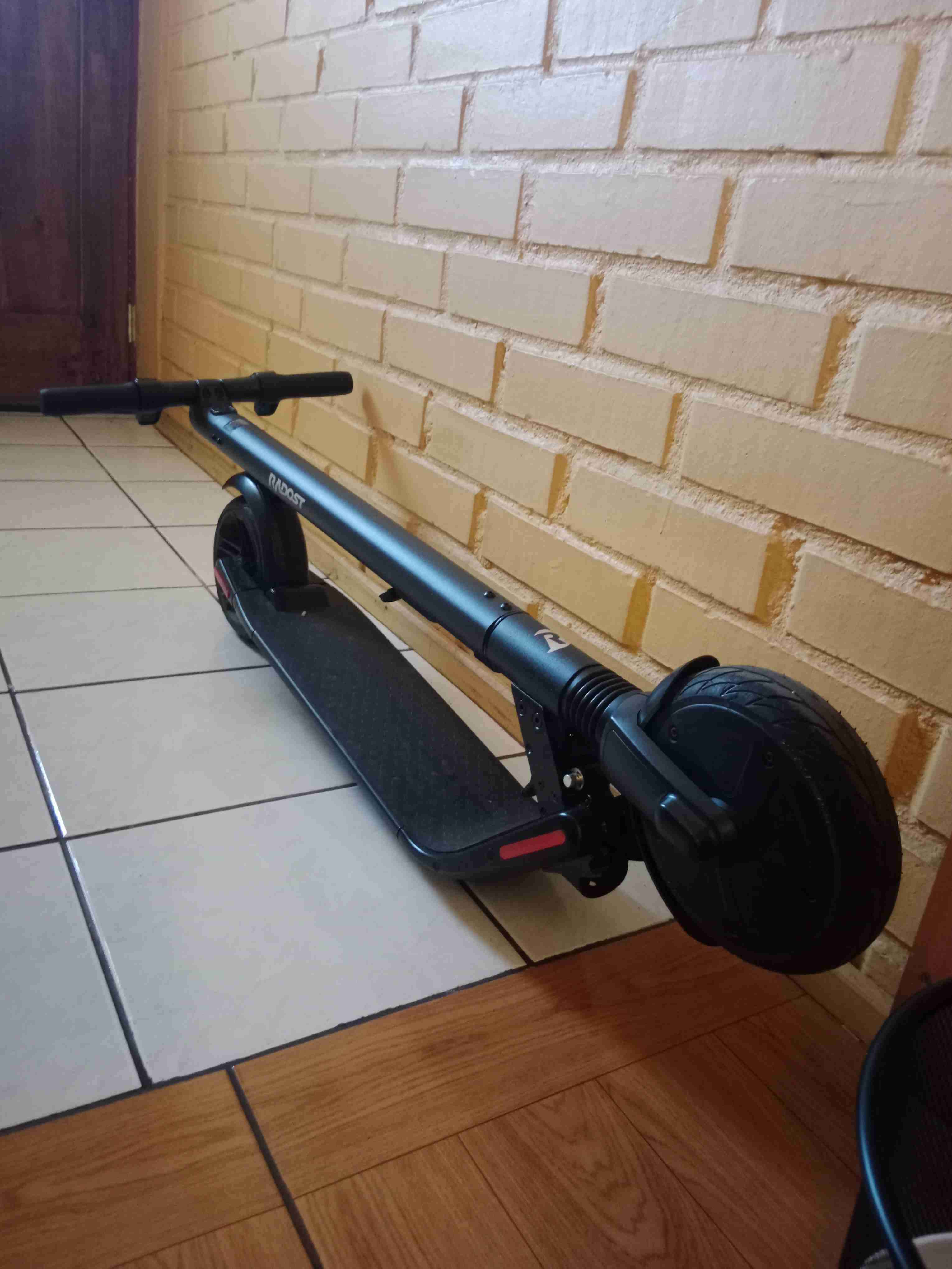 Scooter eléctrico plegable - 1