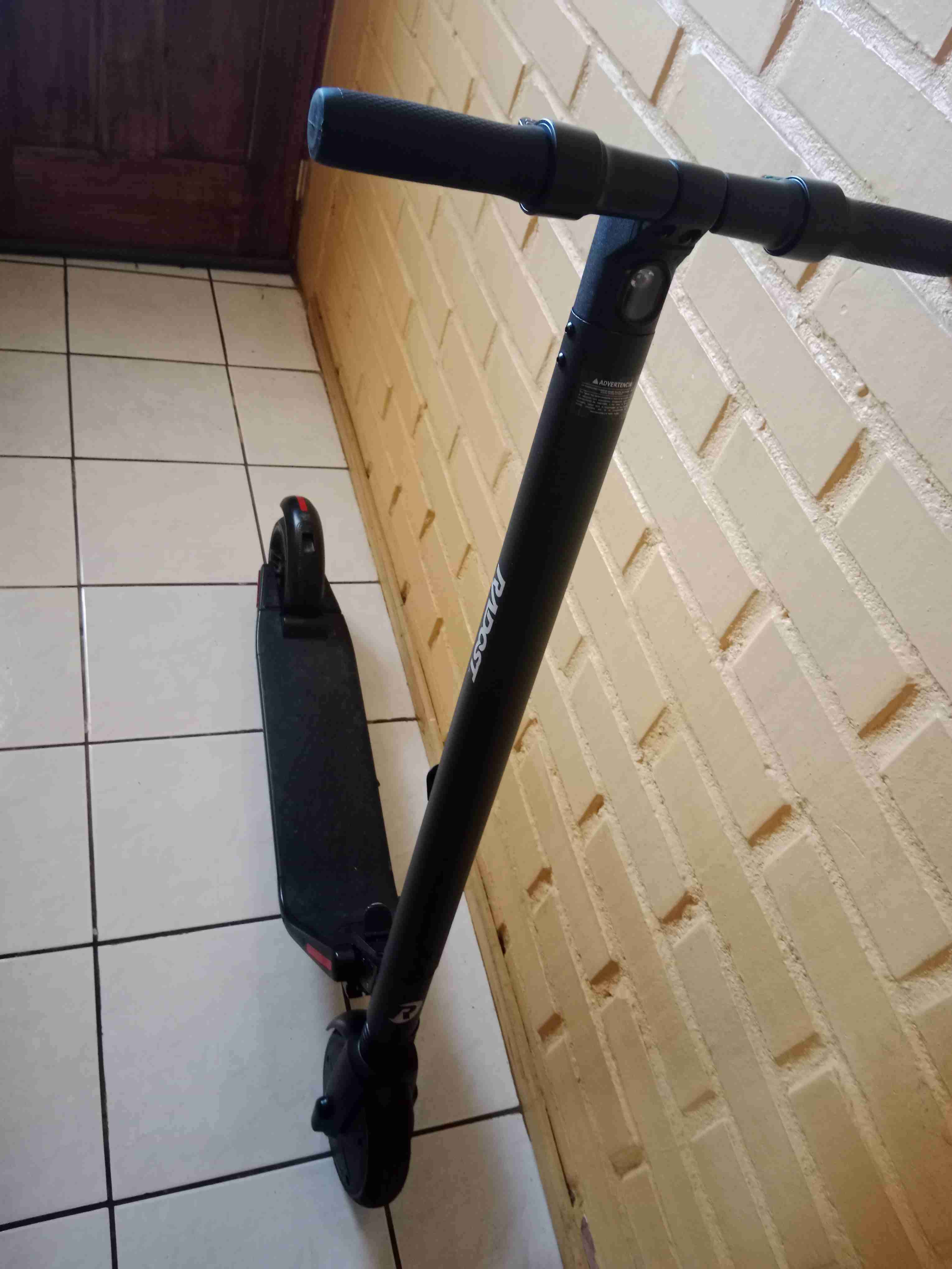 Scooter eléctrico plegable - 4