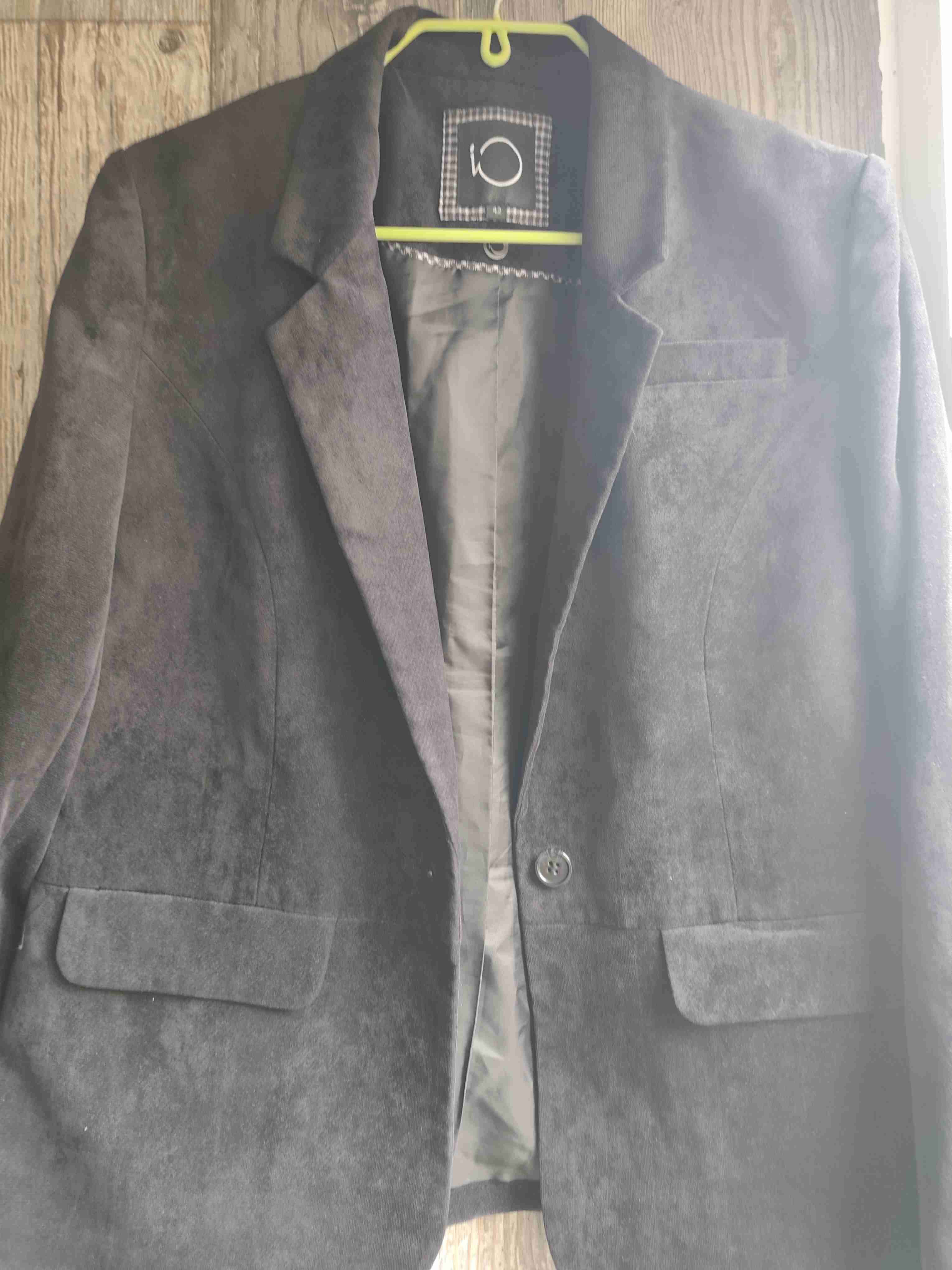 Chaquetas marca Io y Ash - 4