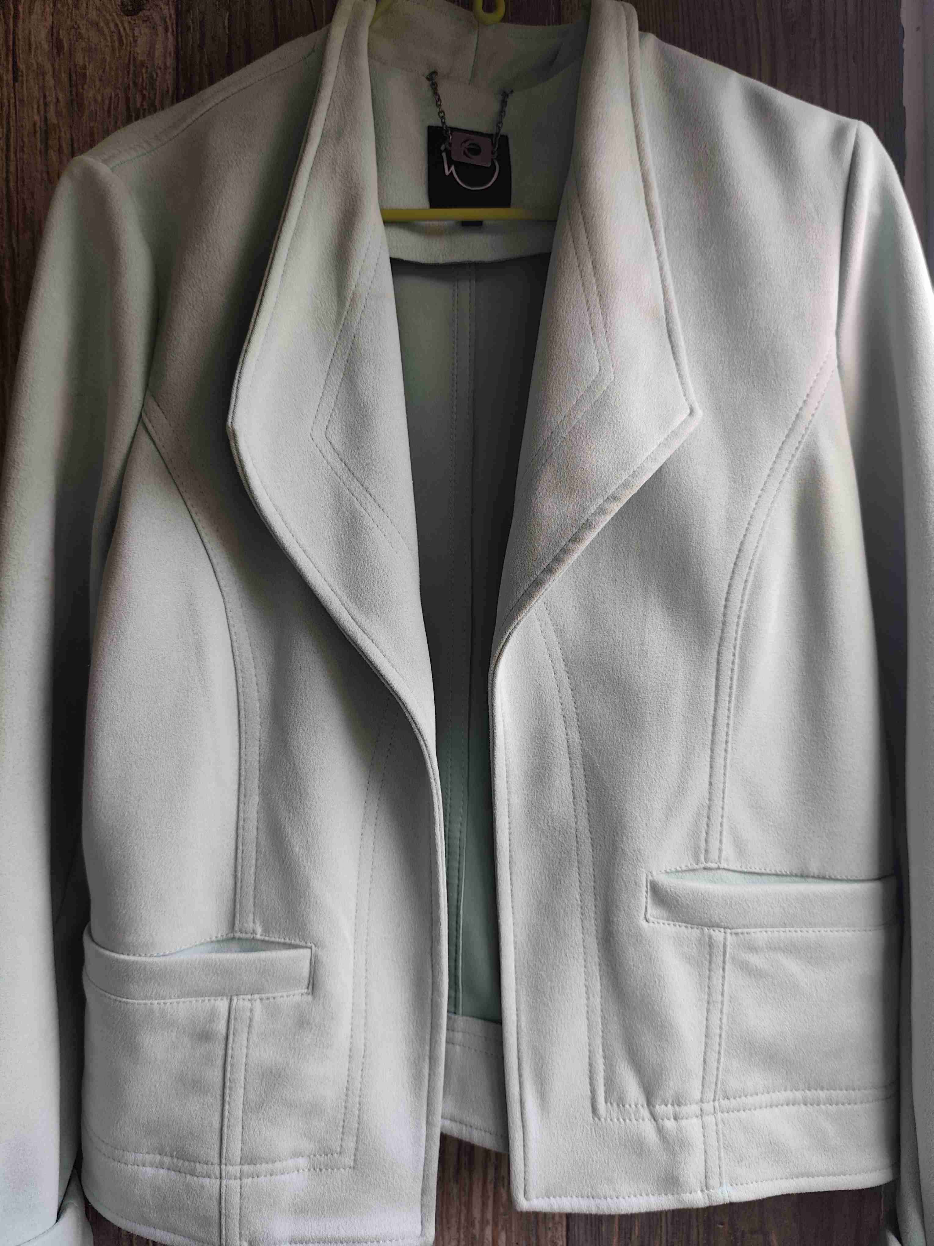 Chaquetas marca Io y Ash - 5