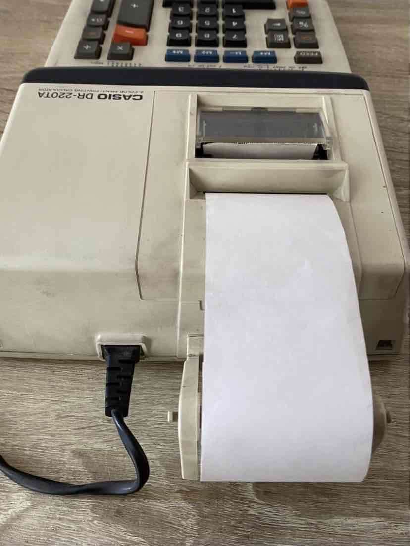 Calculadora Casio DR-220TA usada - miniatura 5