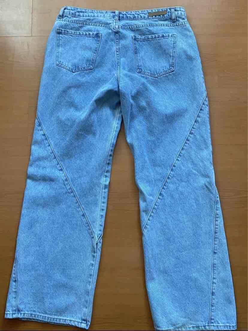 Jeans anchos de mezclilla claros - miniatura 3