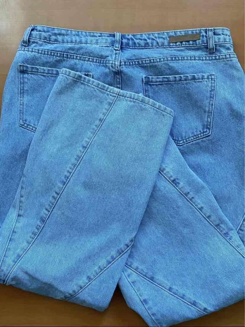 Jeans anchos de mezclilla claros - miniatura 4