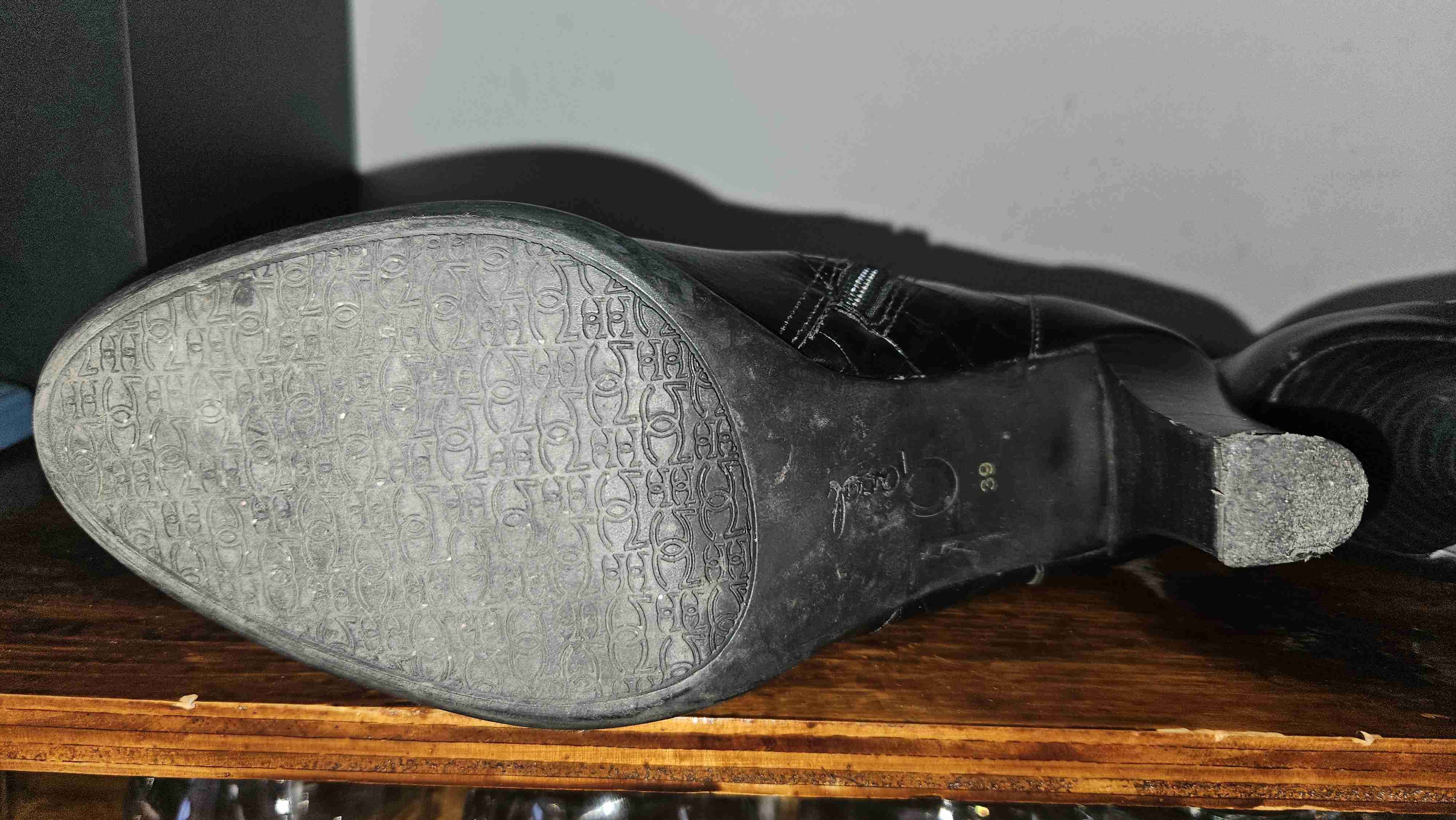 Botines negros de cuero - 5