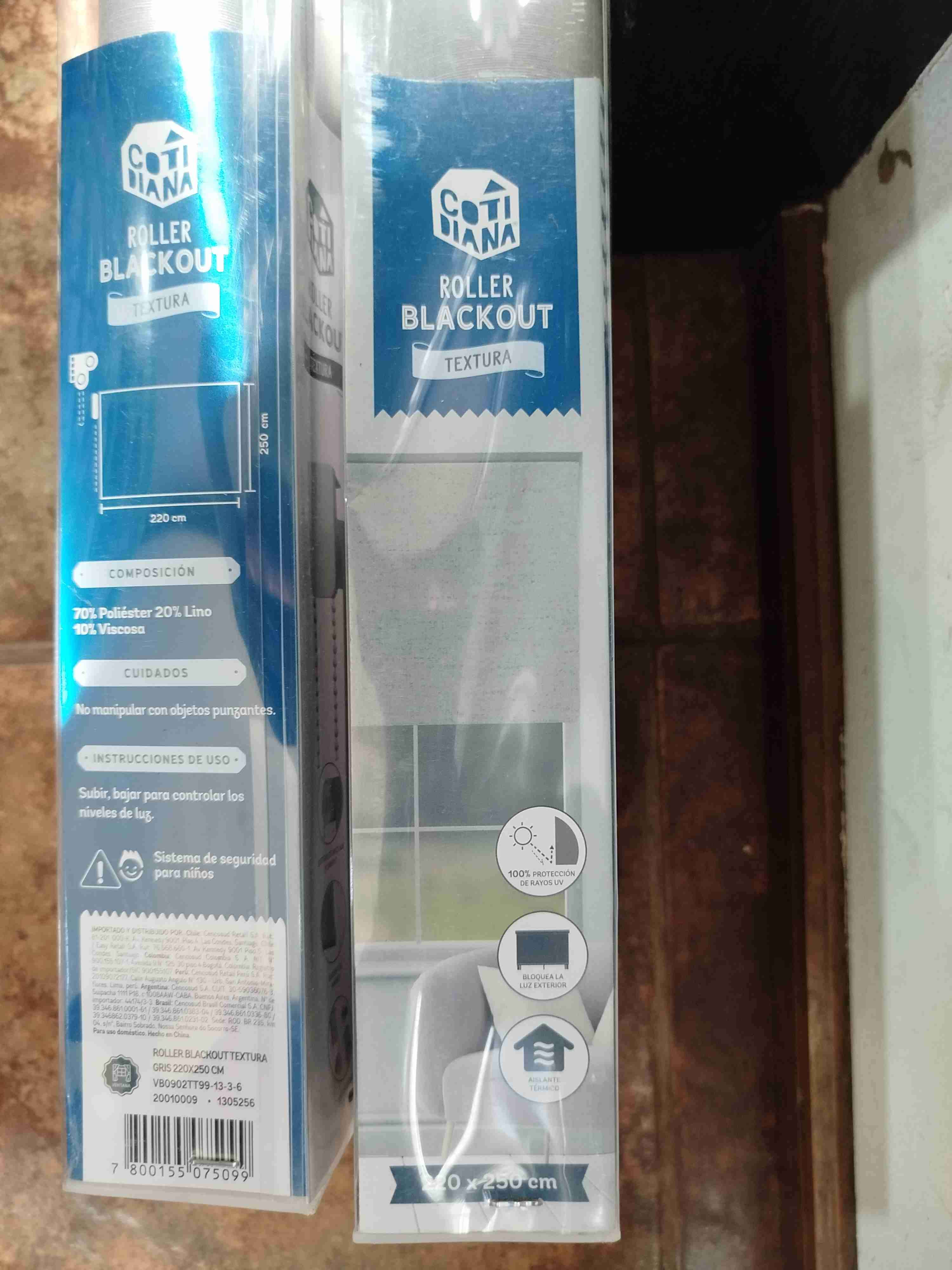 Cortina Roller Blackout Gris - 1