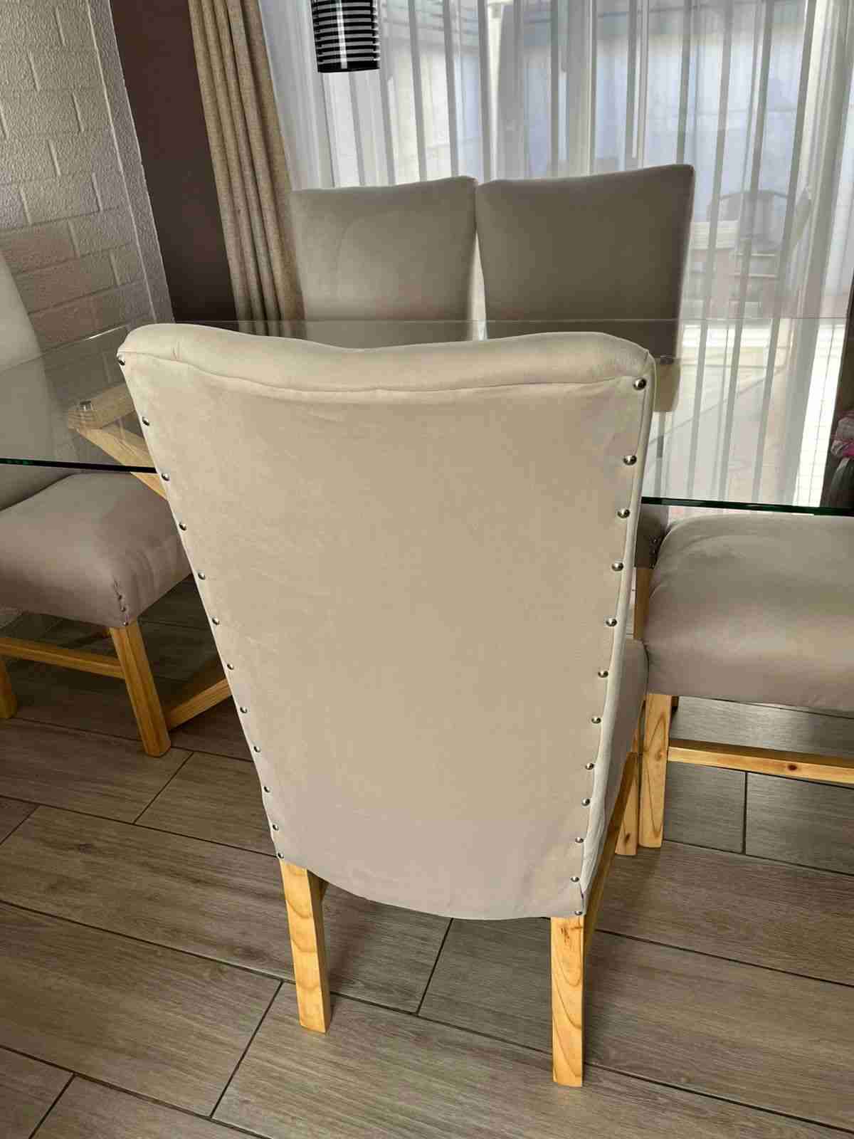 Comedor de vidrio 6 sillas - 6