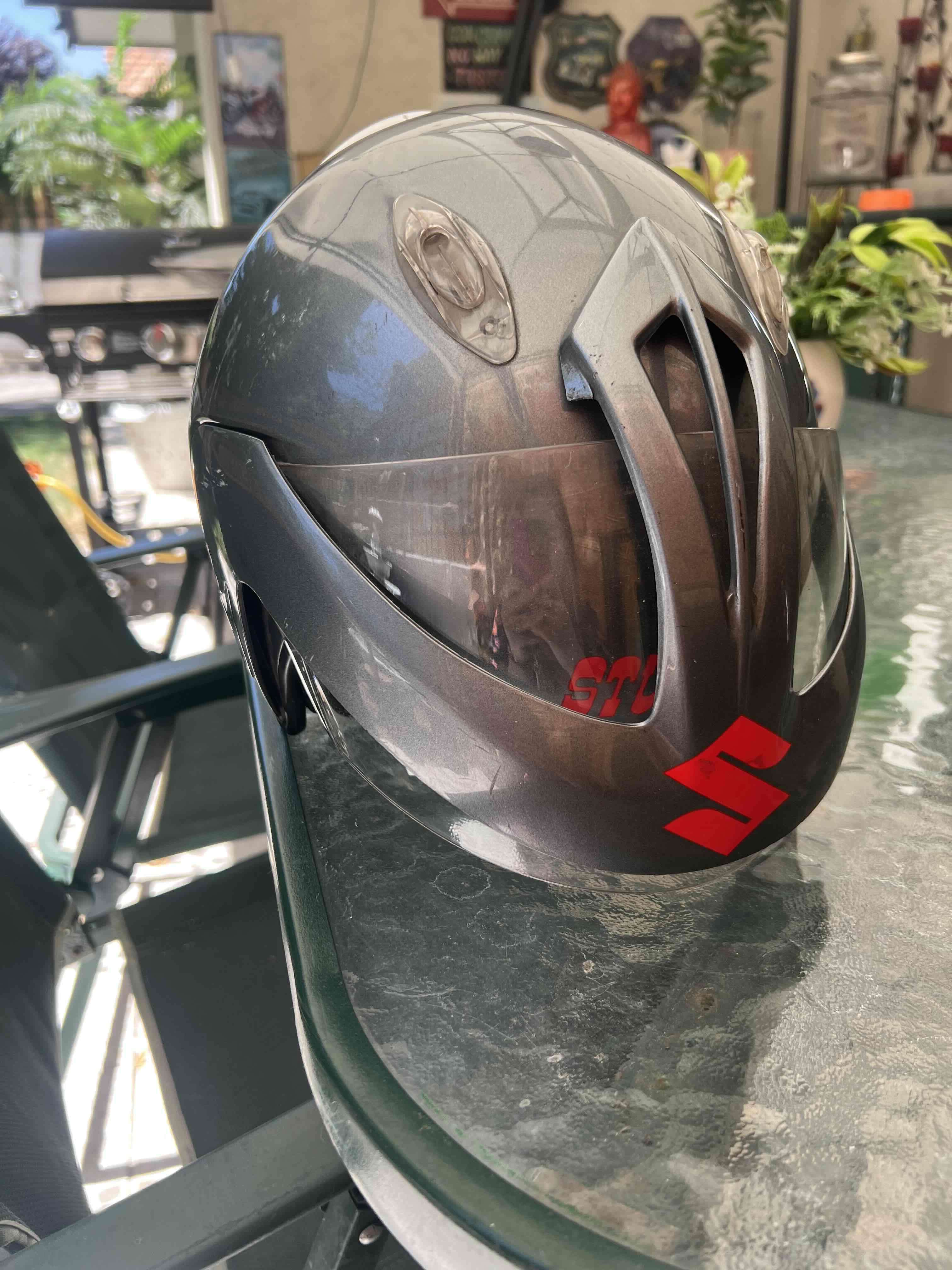 Casco susuki original - 2