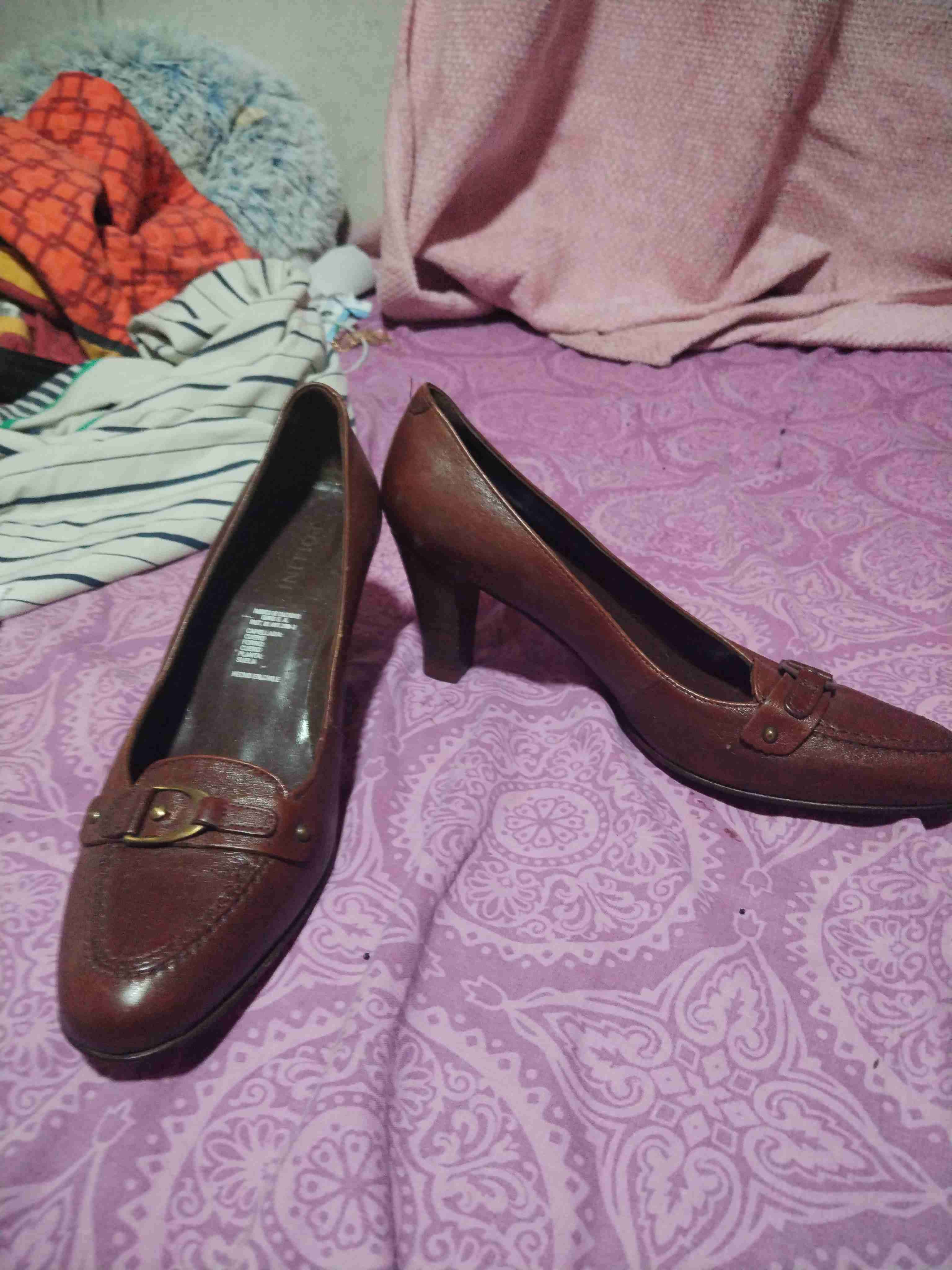 Zapatos de cuero marrón con hebilla - 2