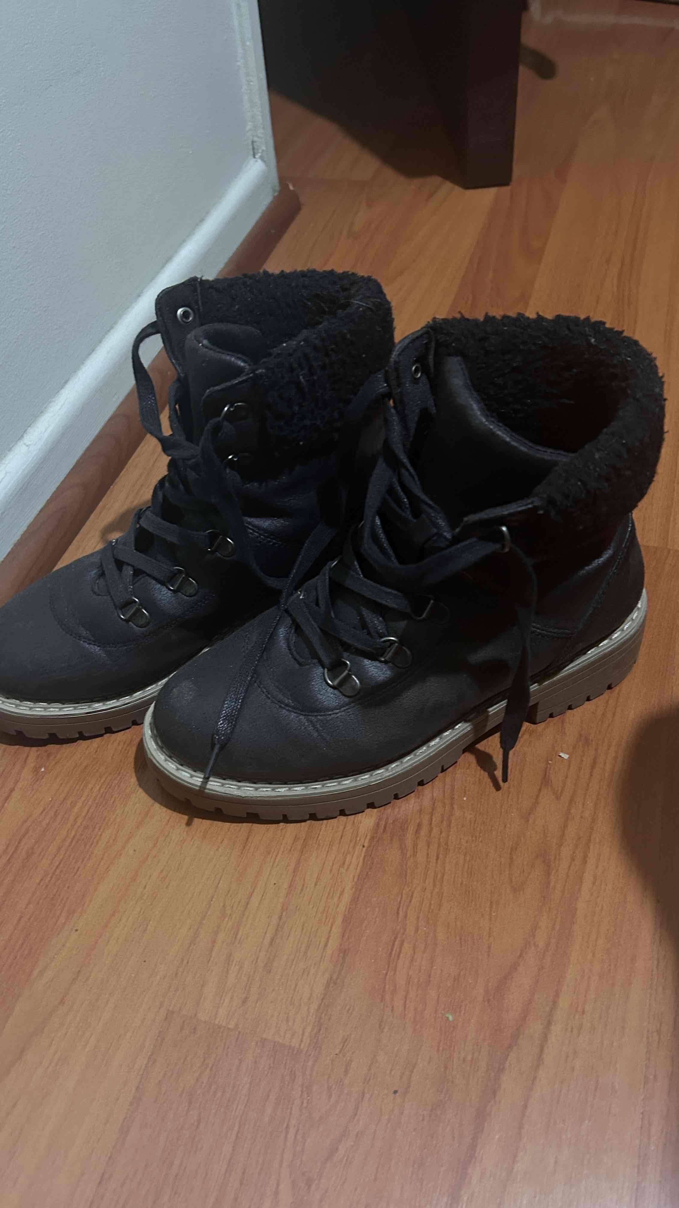 Botas negras de invierno - 2