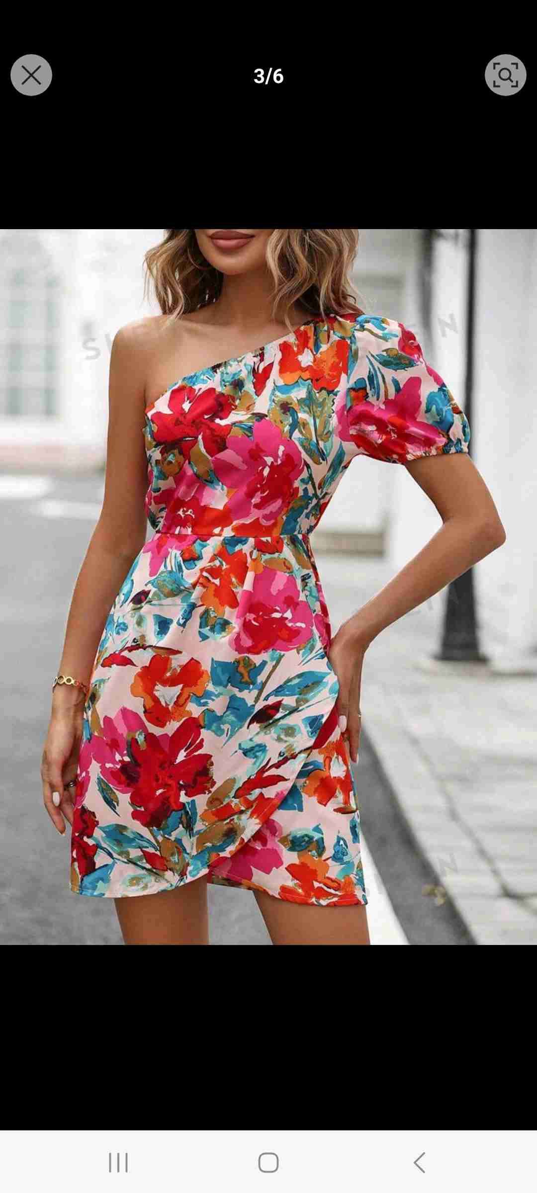 Vestido corto floral de un hombro - 3
