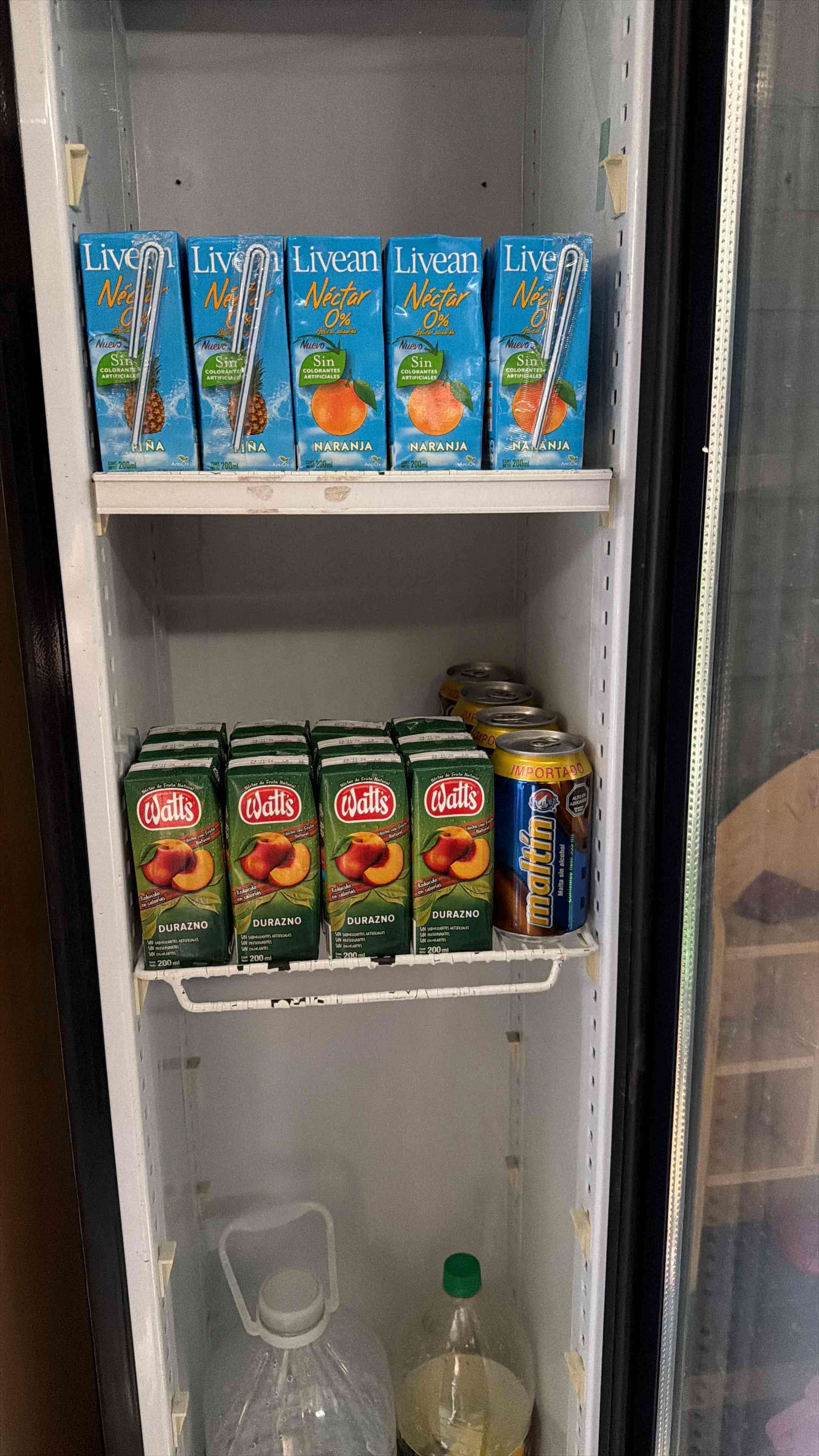 Refrigerador exhibidor Dark Dog - miniatura 2