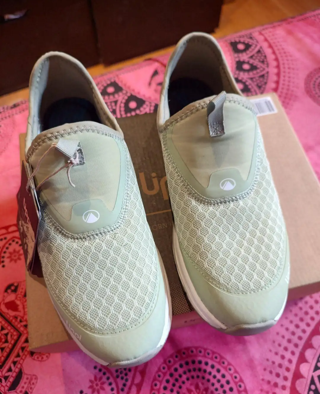 Zapatillas color verde agua Lippi nuevas - 2