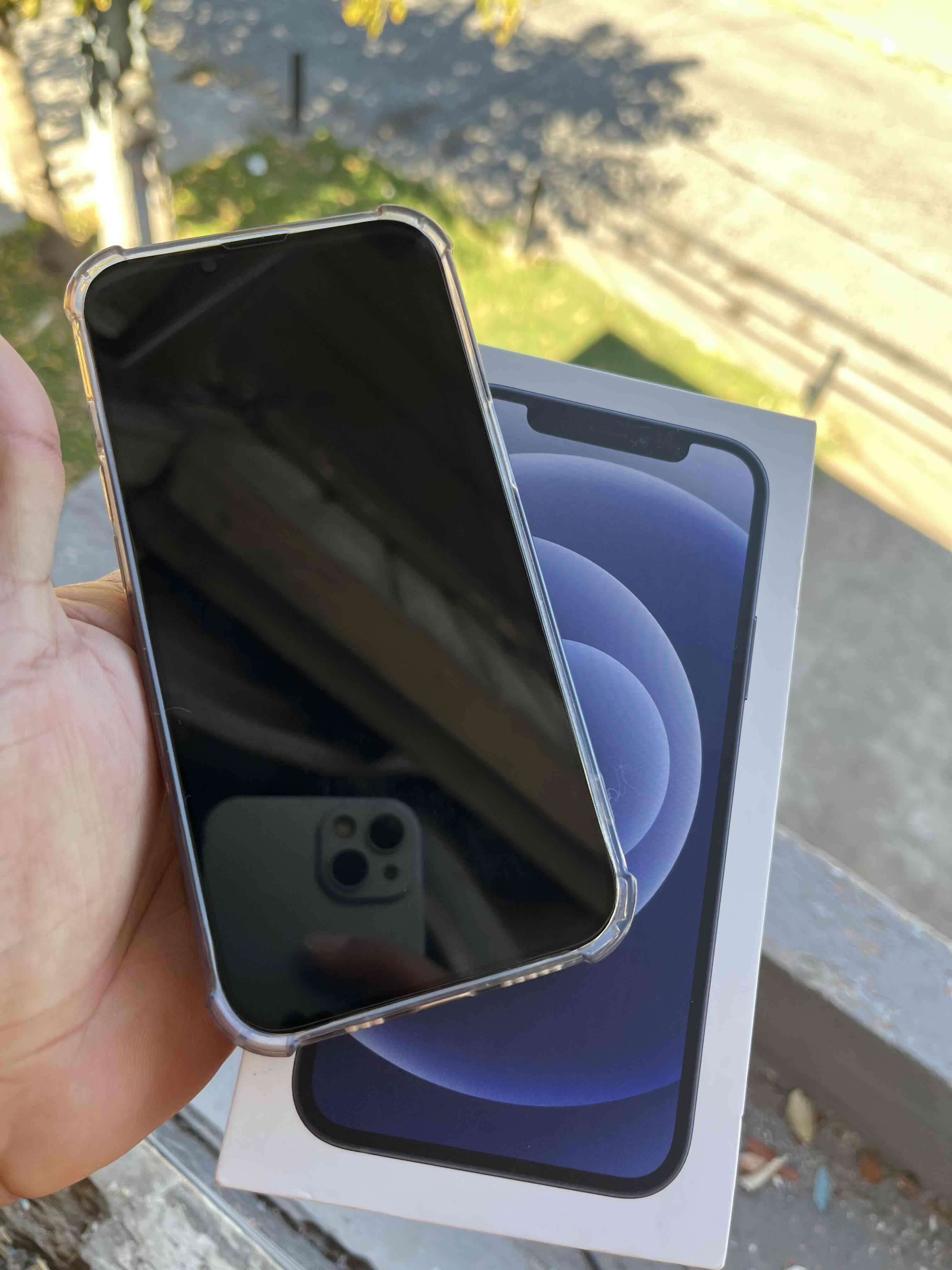 iPhone 13 de 128gb 74%🔋 - 5