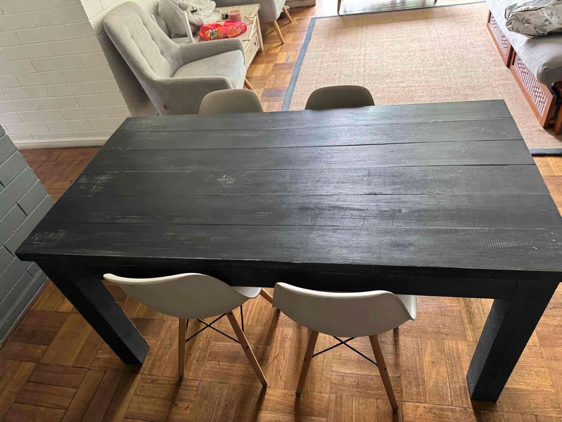 Mesa comedor madera oscura - 3