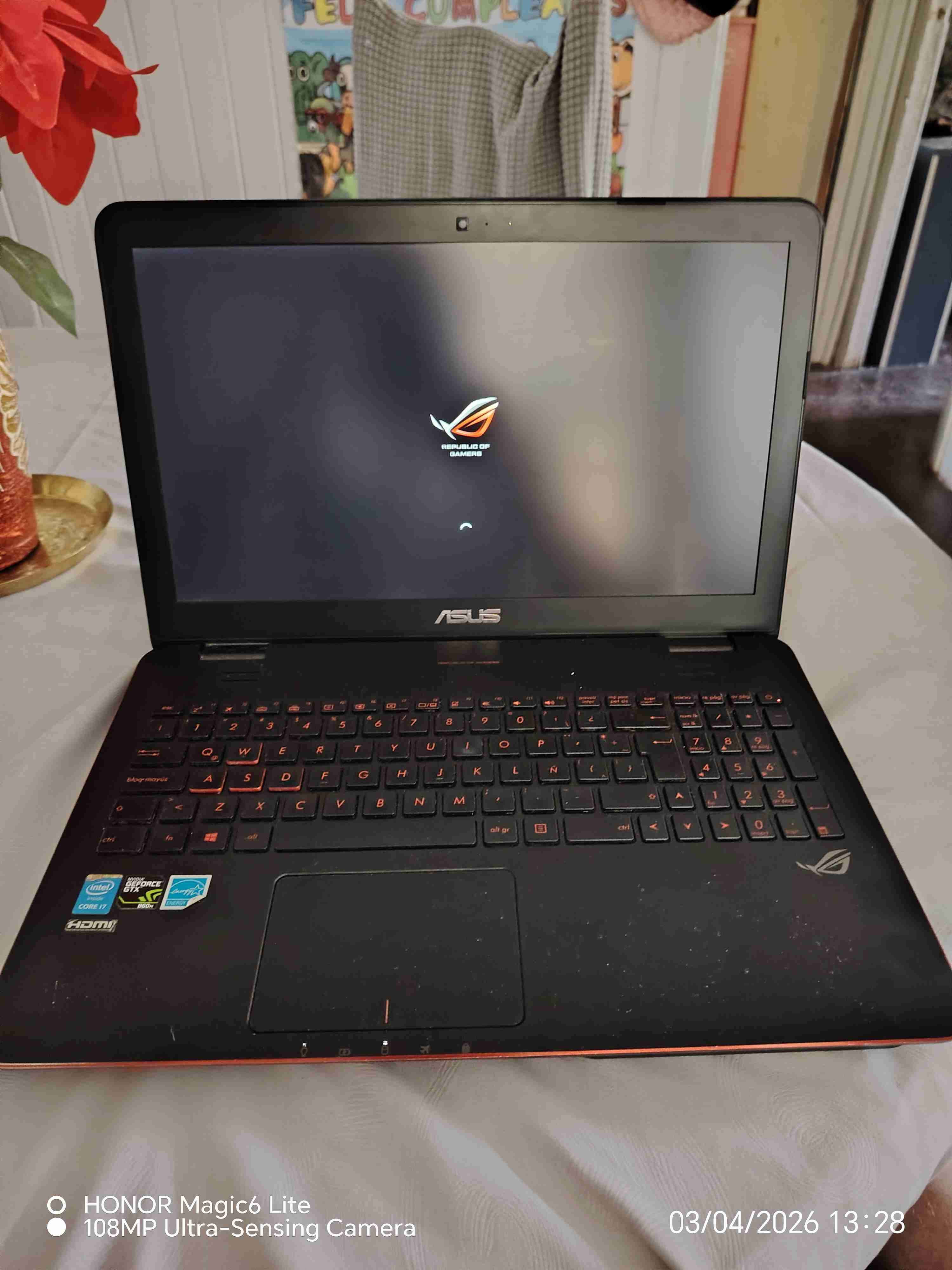 Notebook ASUS ROG Gamer - miniatura 1