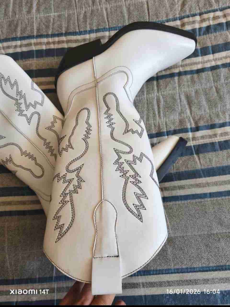 Botas vaqueras blancas - 1