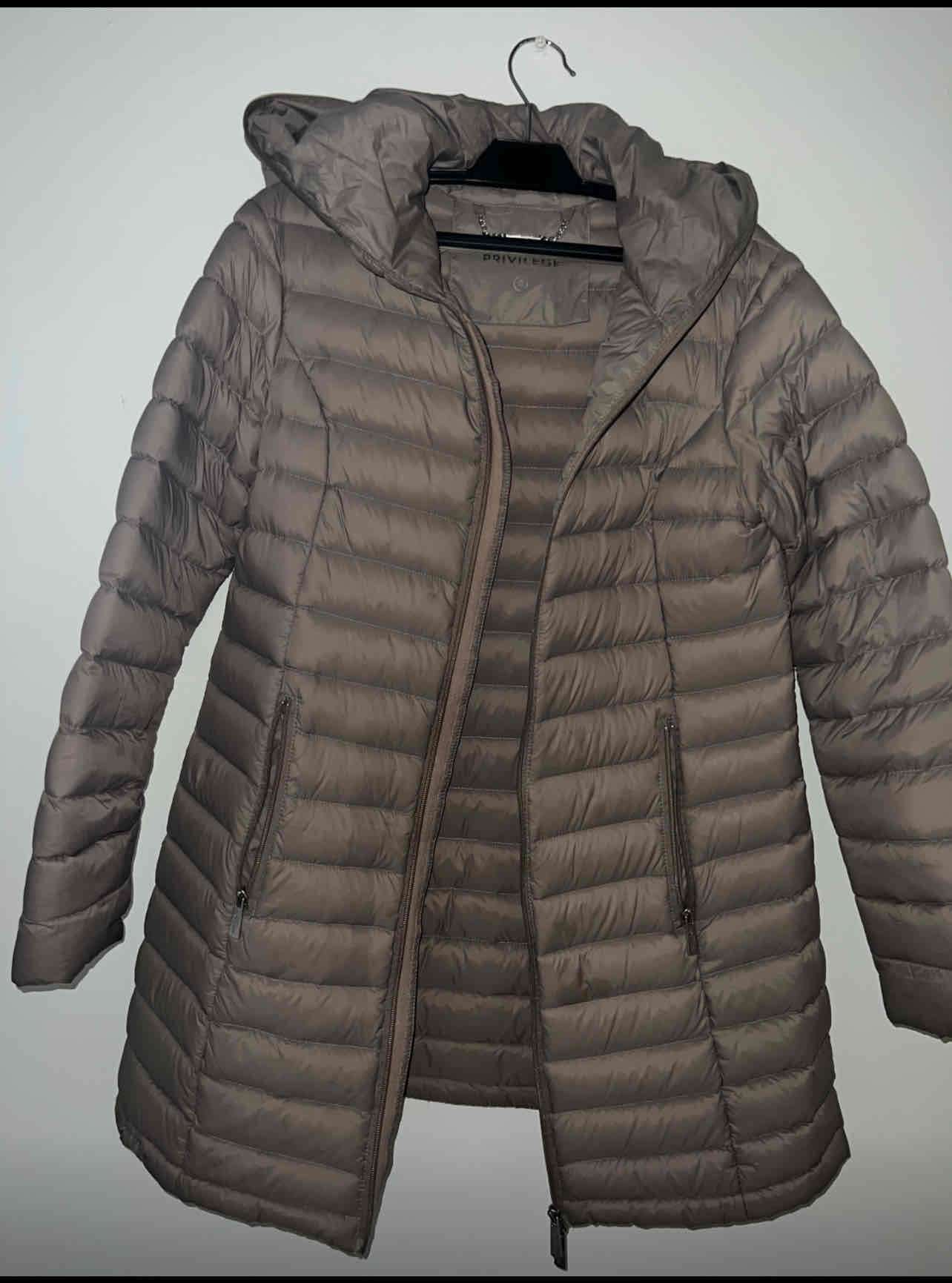 Parkas y chaqueta - 2