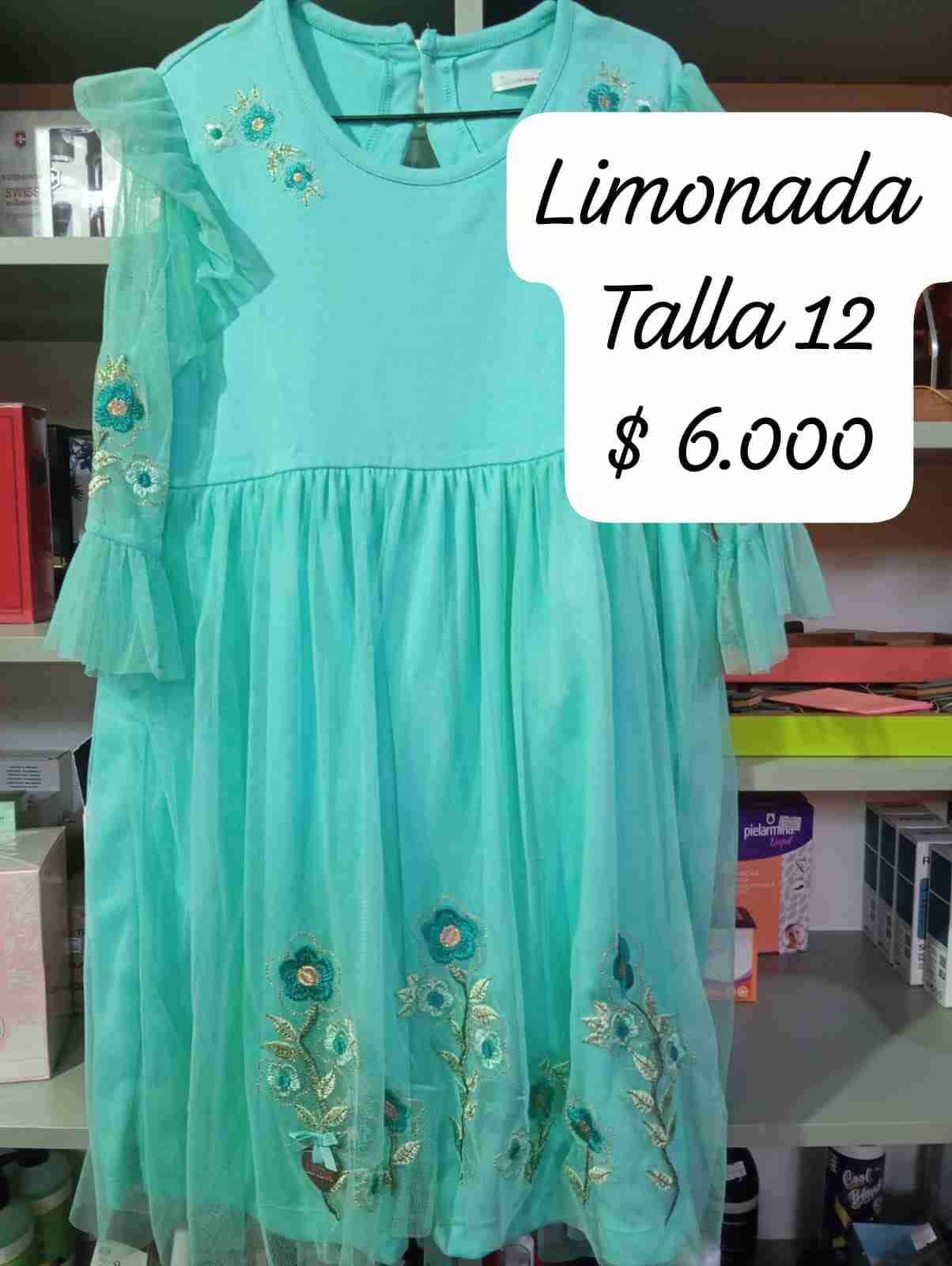 Vestido verde bordado talla 12 - 1