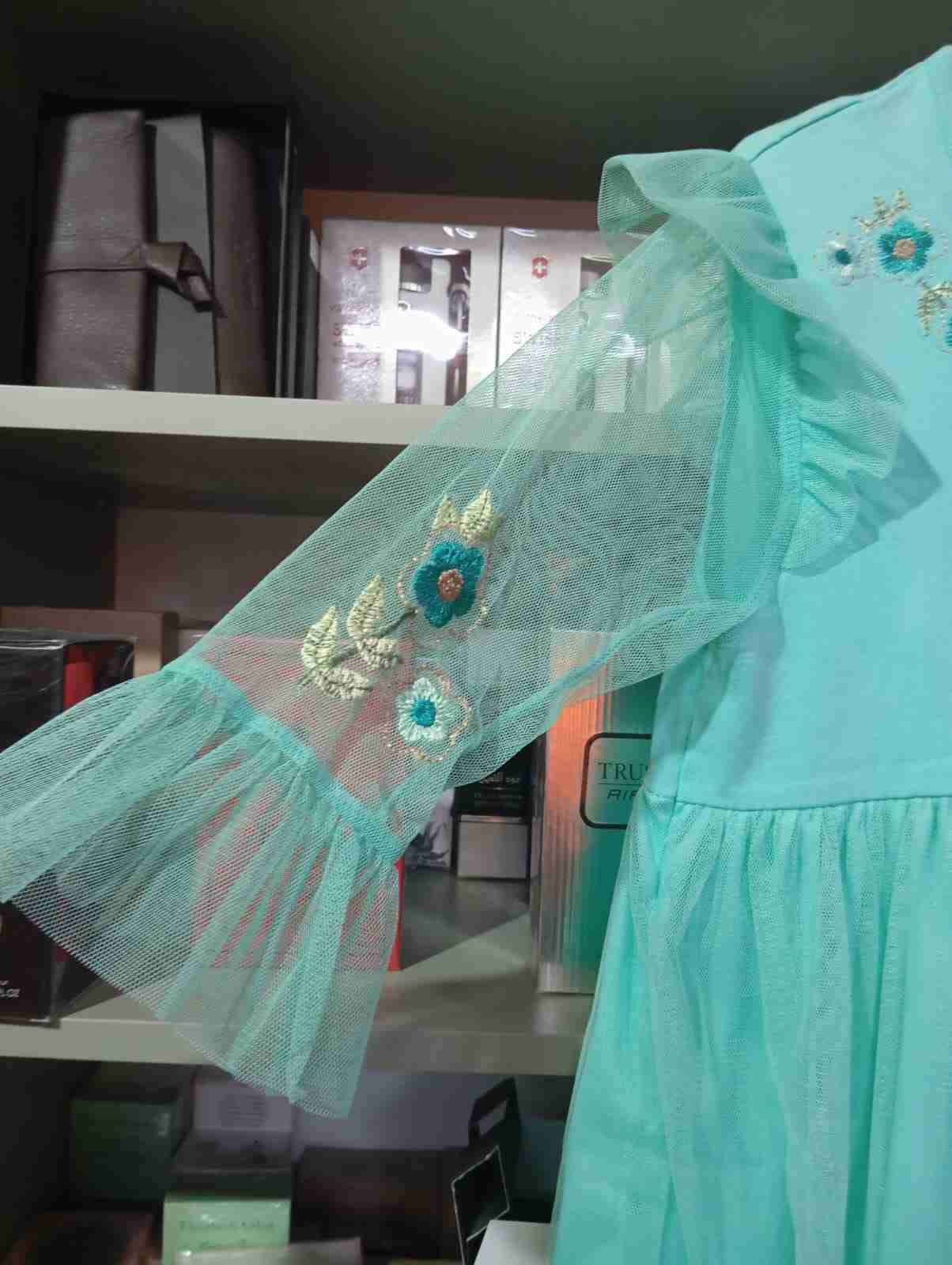 Vestido verde bordado talla 12 - 2