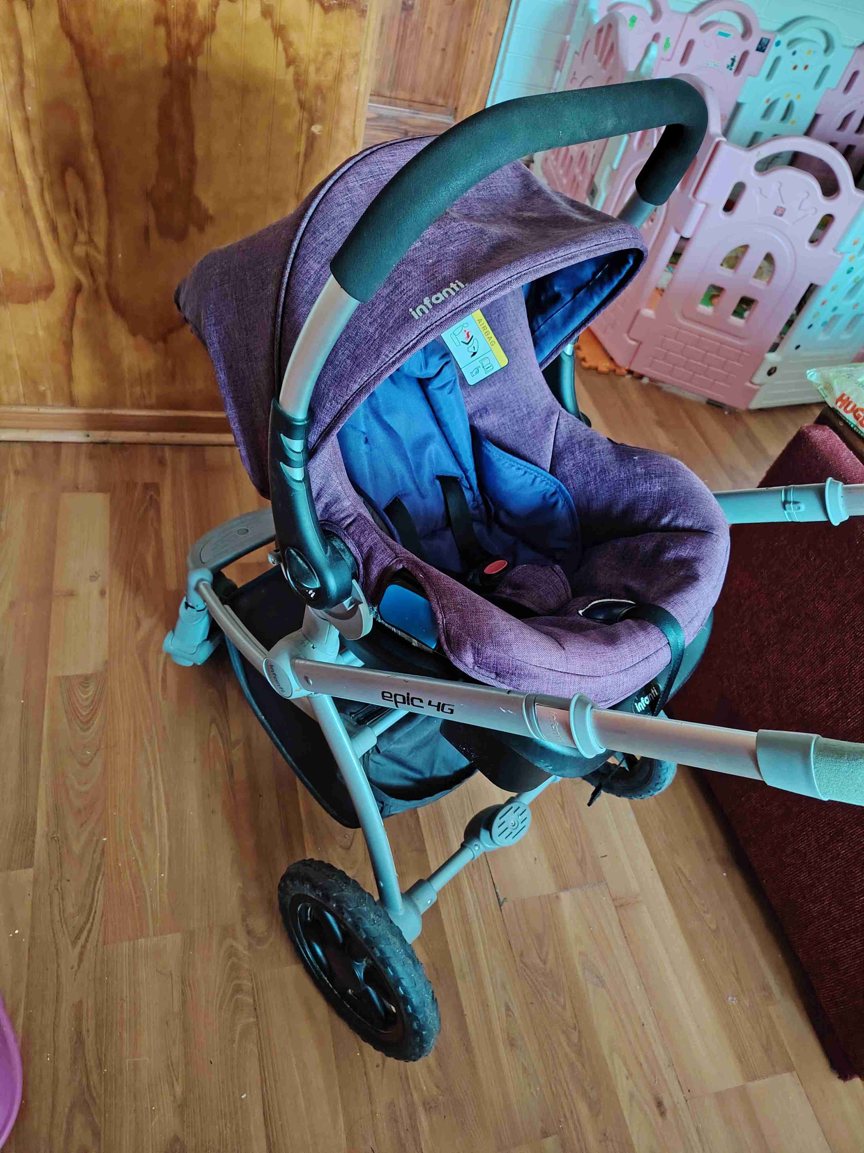 Coche de bebé Infanti morado - 1