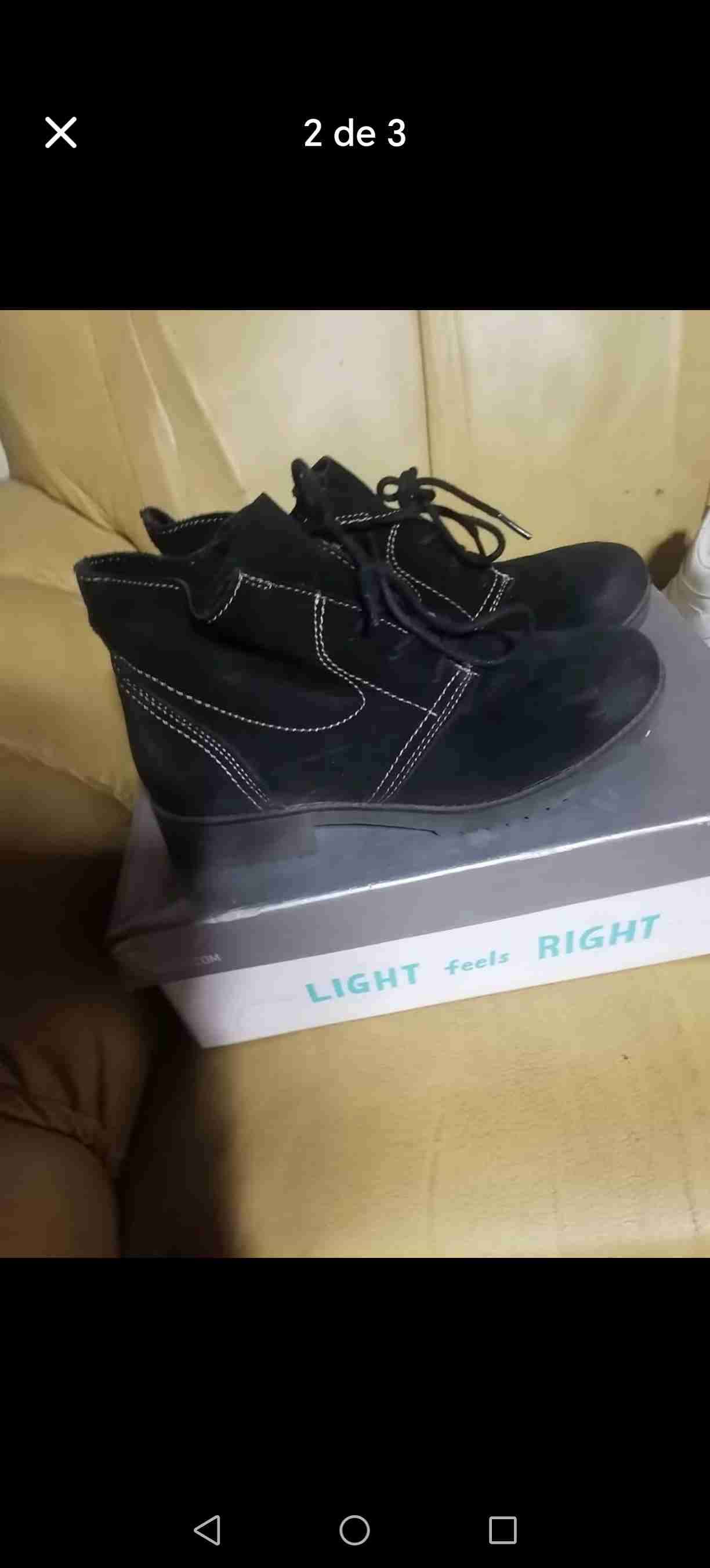 Botas negras de gamuza - miniatura 2