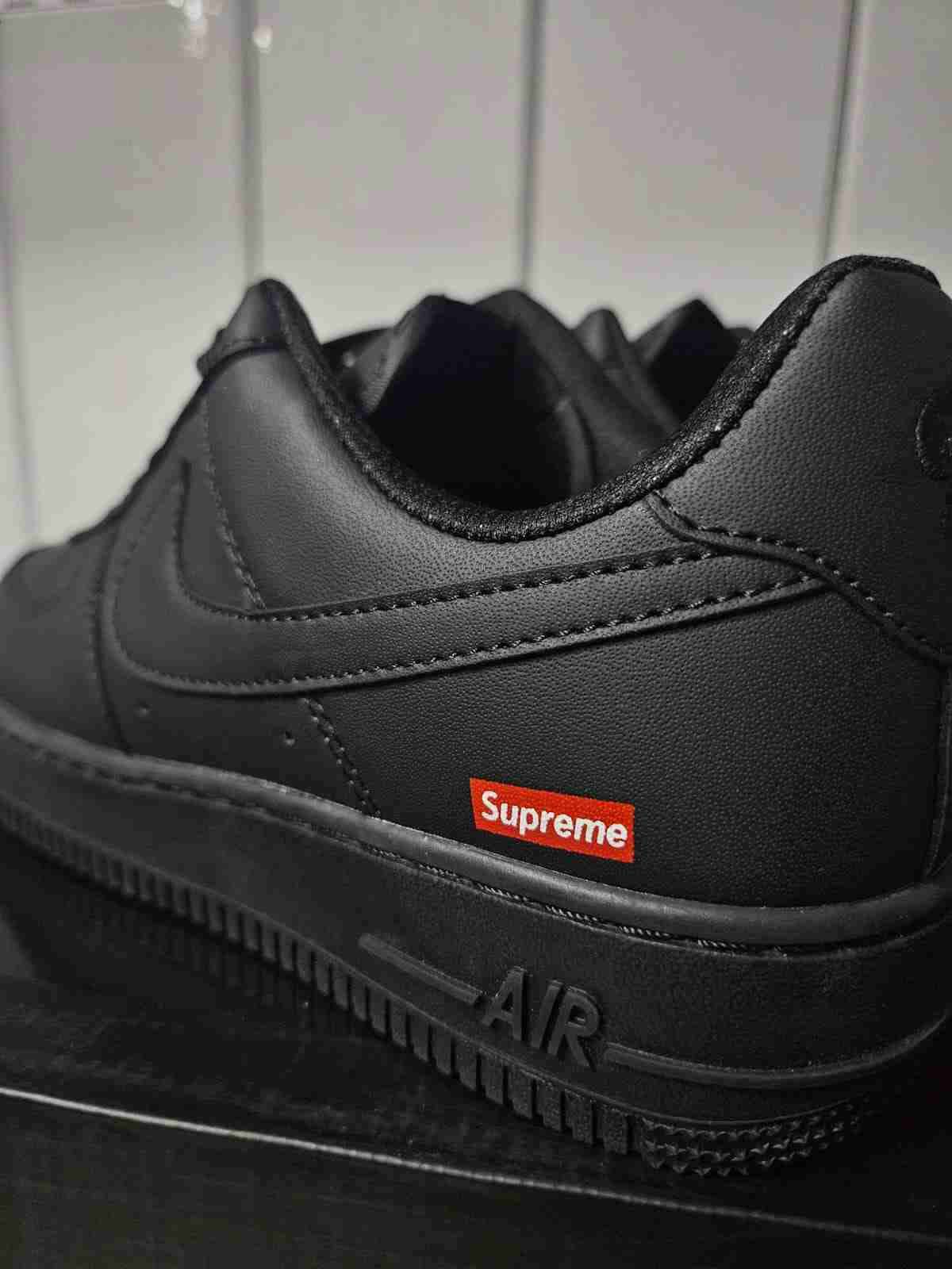 Zapatillas Airforce 1 x supreme negras nike - 5