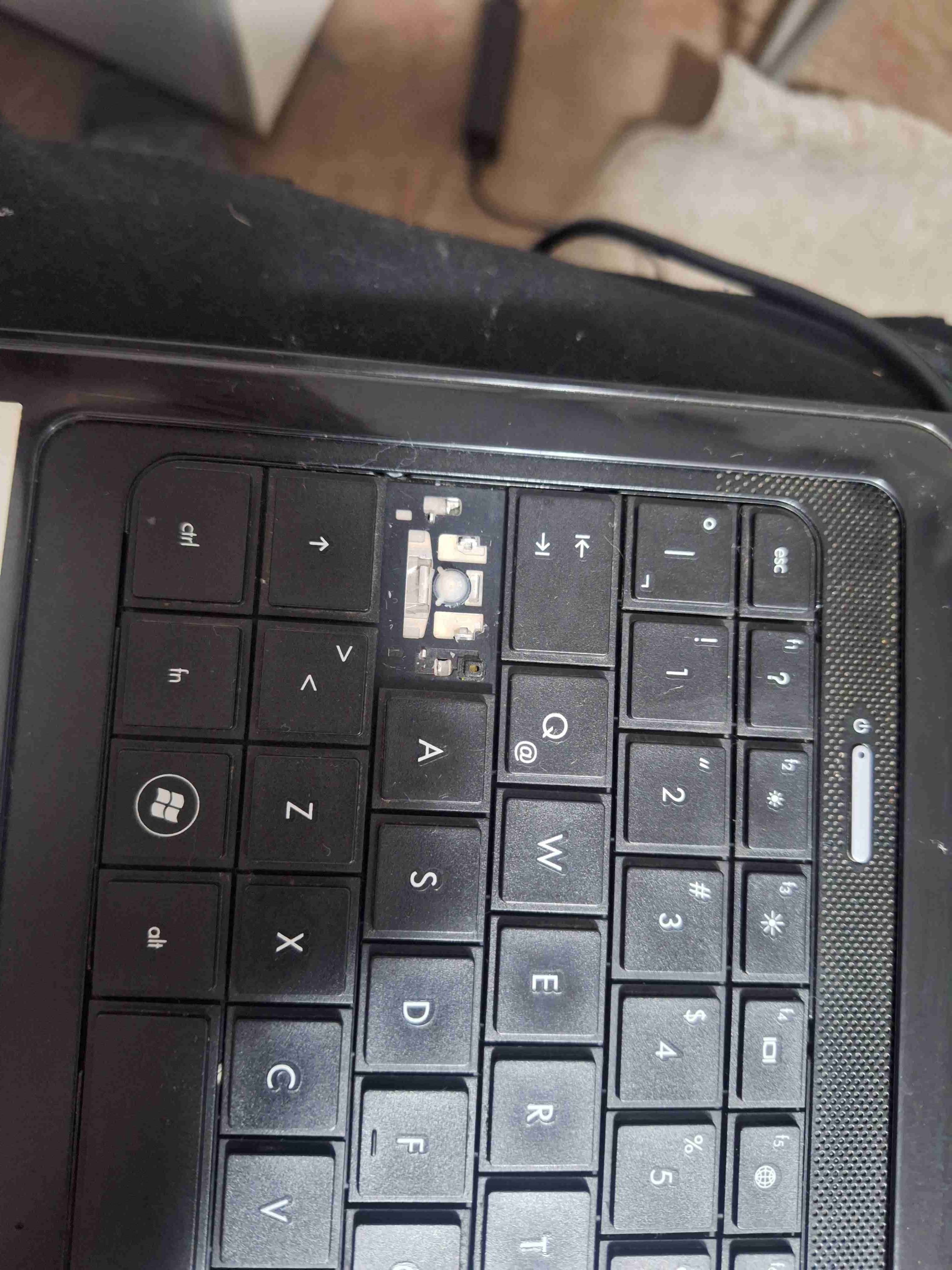 Notebook HP Presario CQ43 - miniatura 4