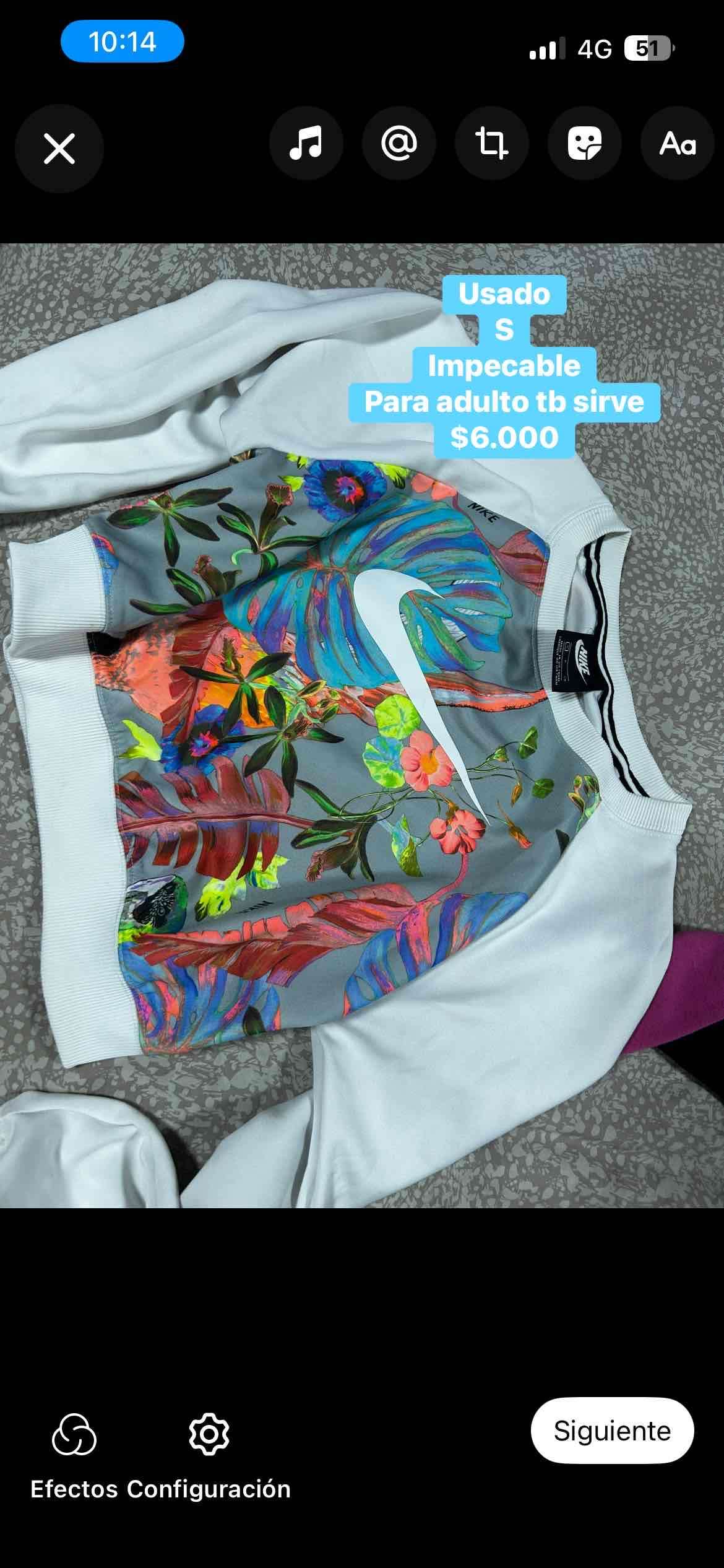 Polerón Nike flores blanco - miniatura 2