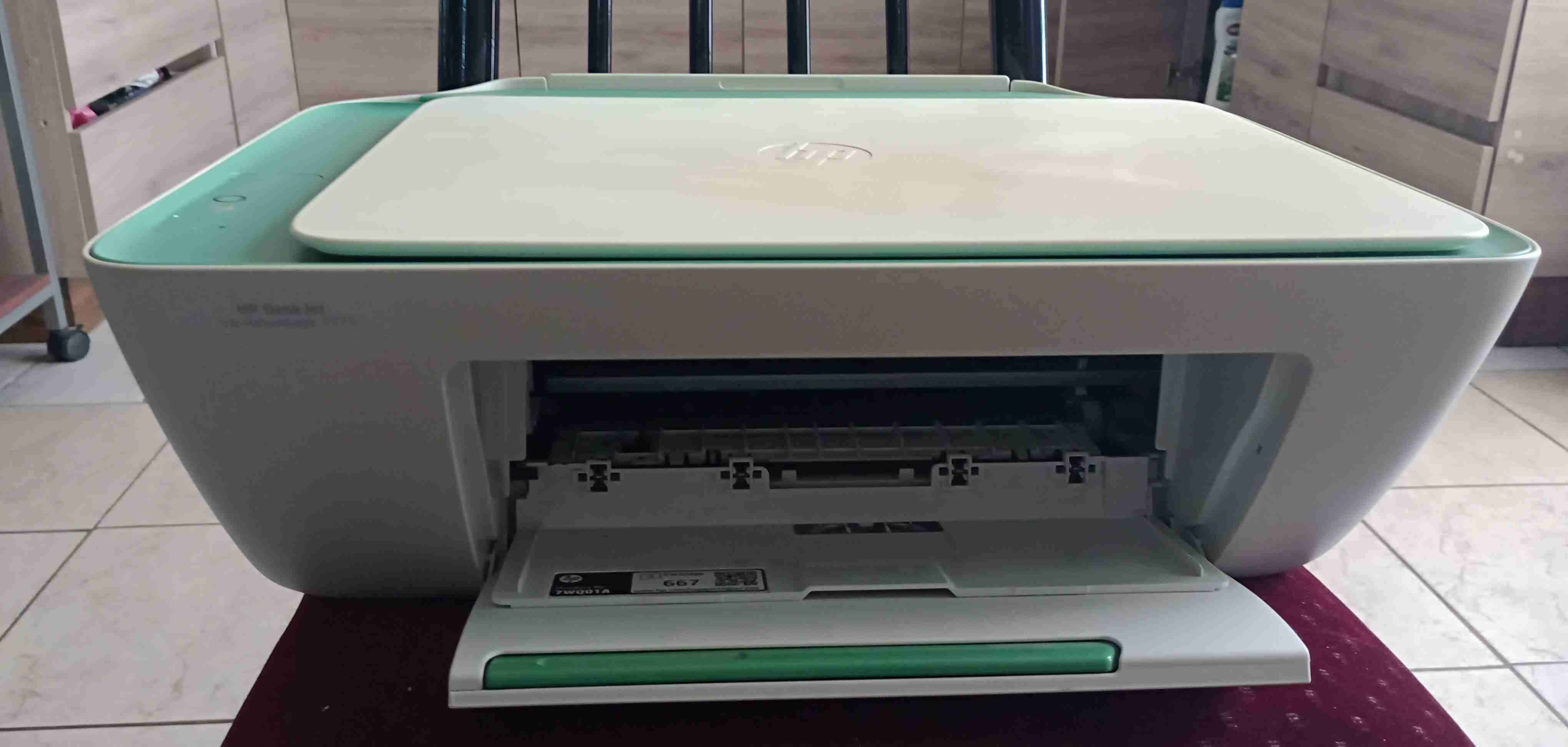 Impresora HP DeskJet Ink Advantage 2375 - miniatura 3